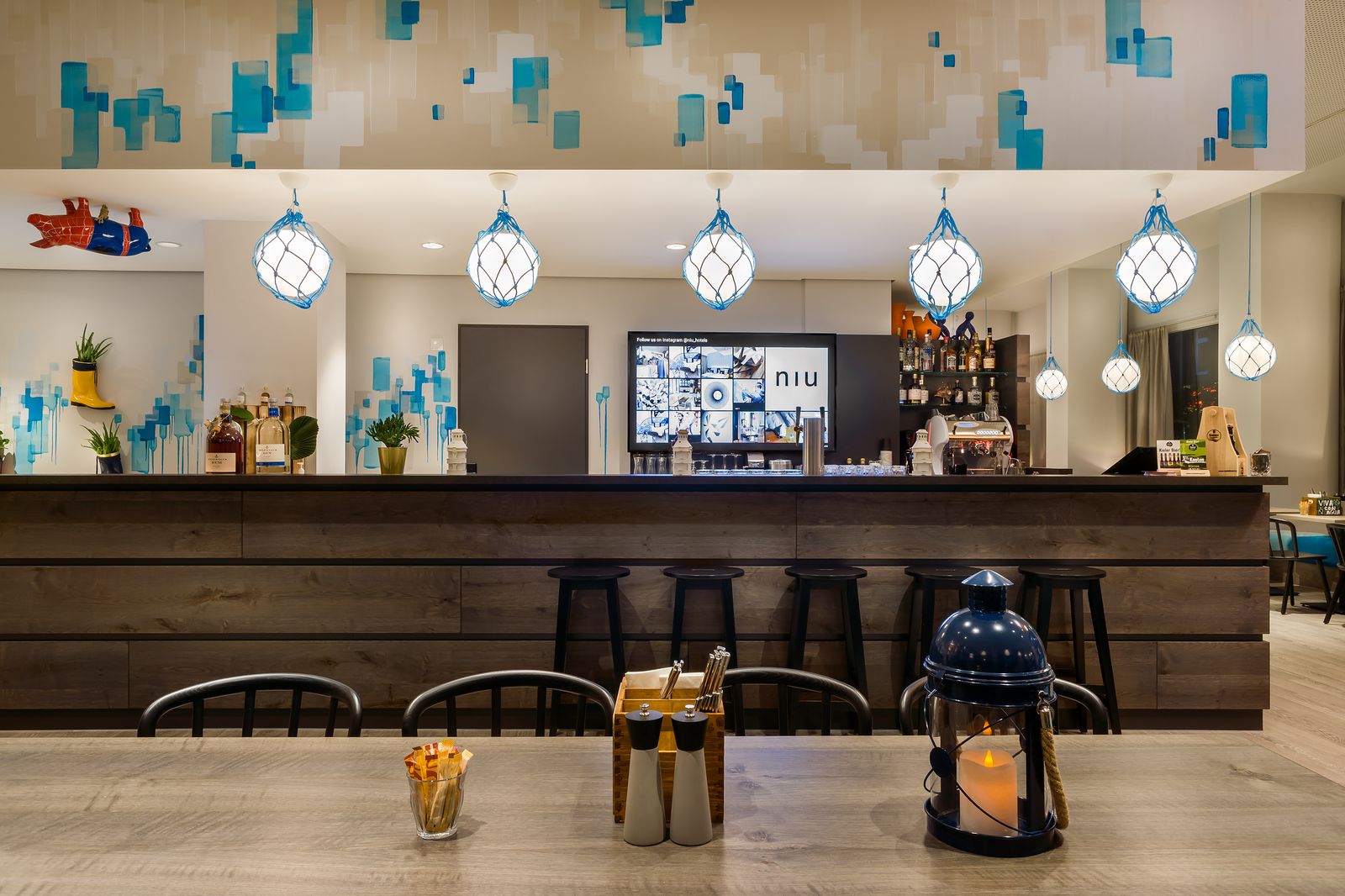 Holiday Inn - the niu, Welly Kiel