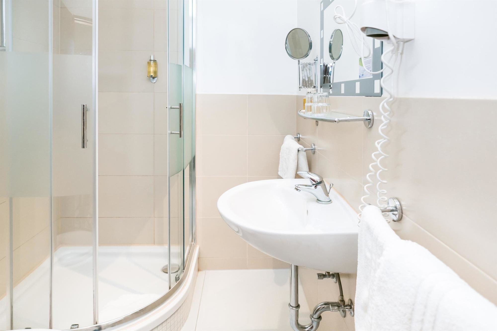 Hotel Astor Kiel By Campanile