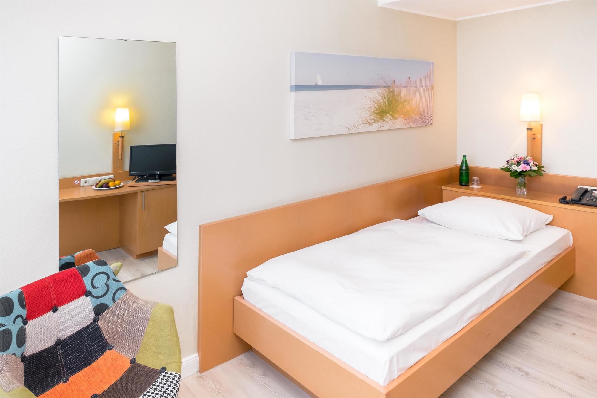 Hotel Astor Kiel By Campanile