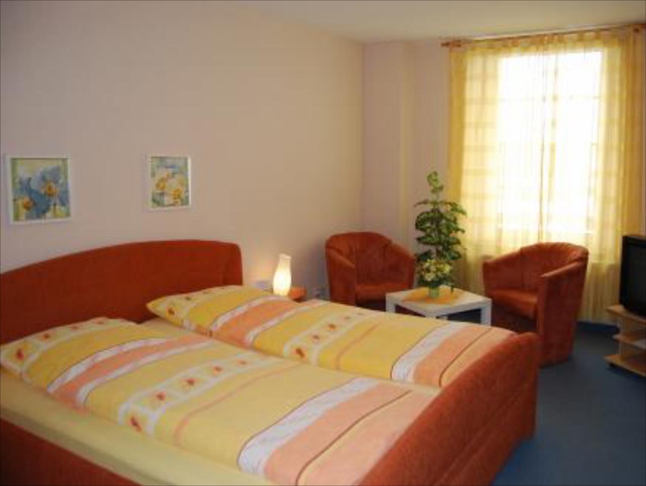 H2P Hotel