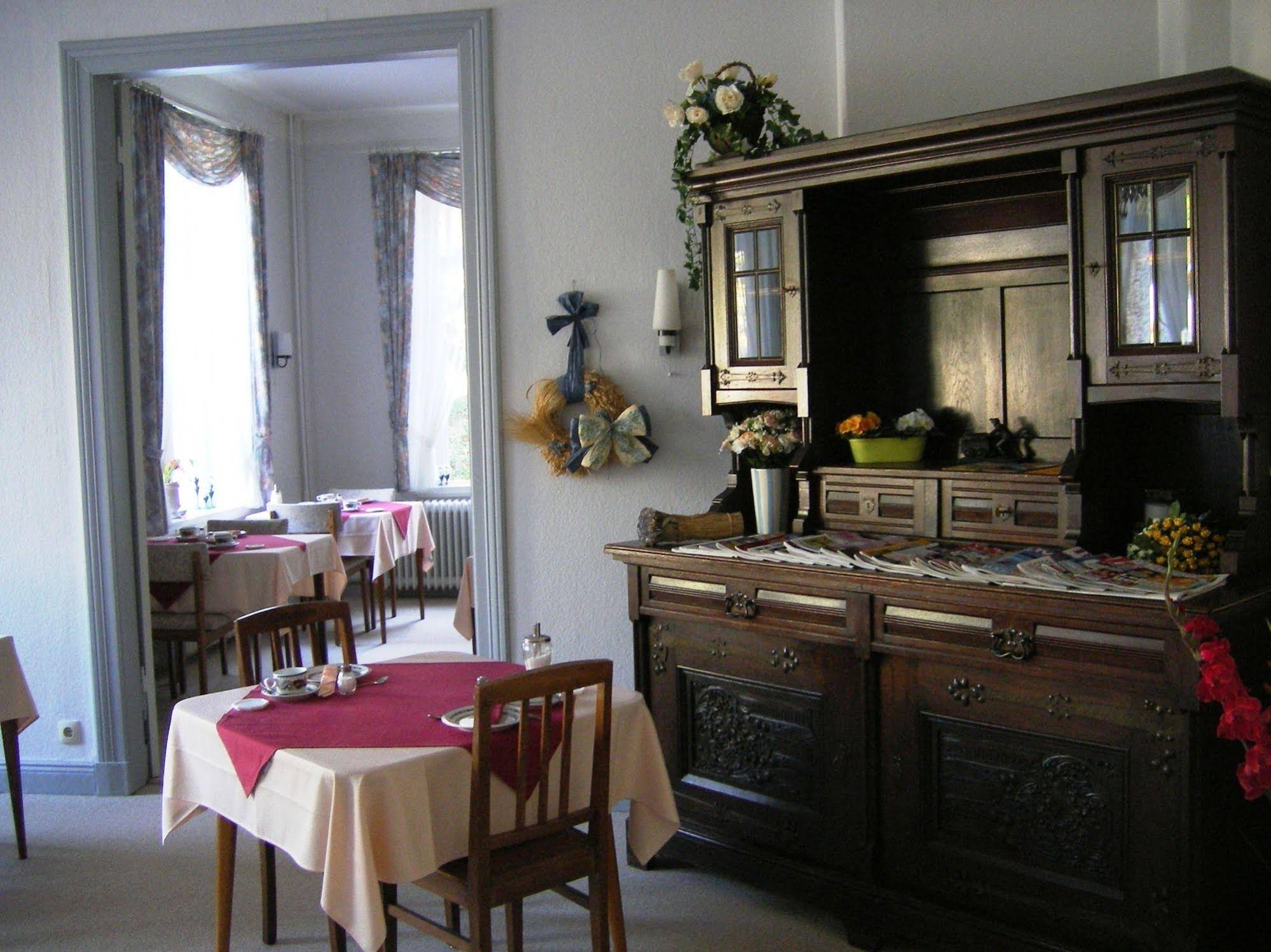 Parkhotel Seeufer
