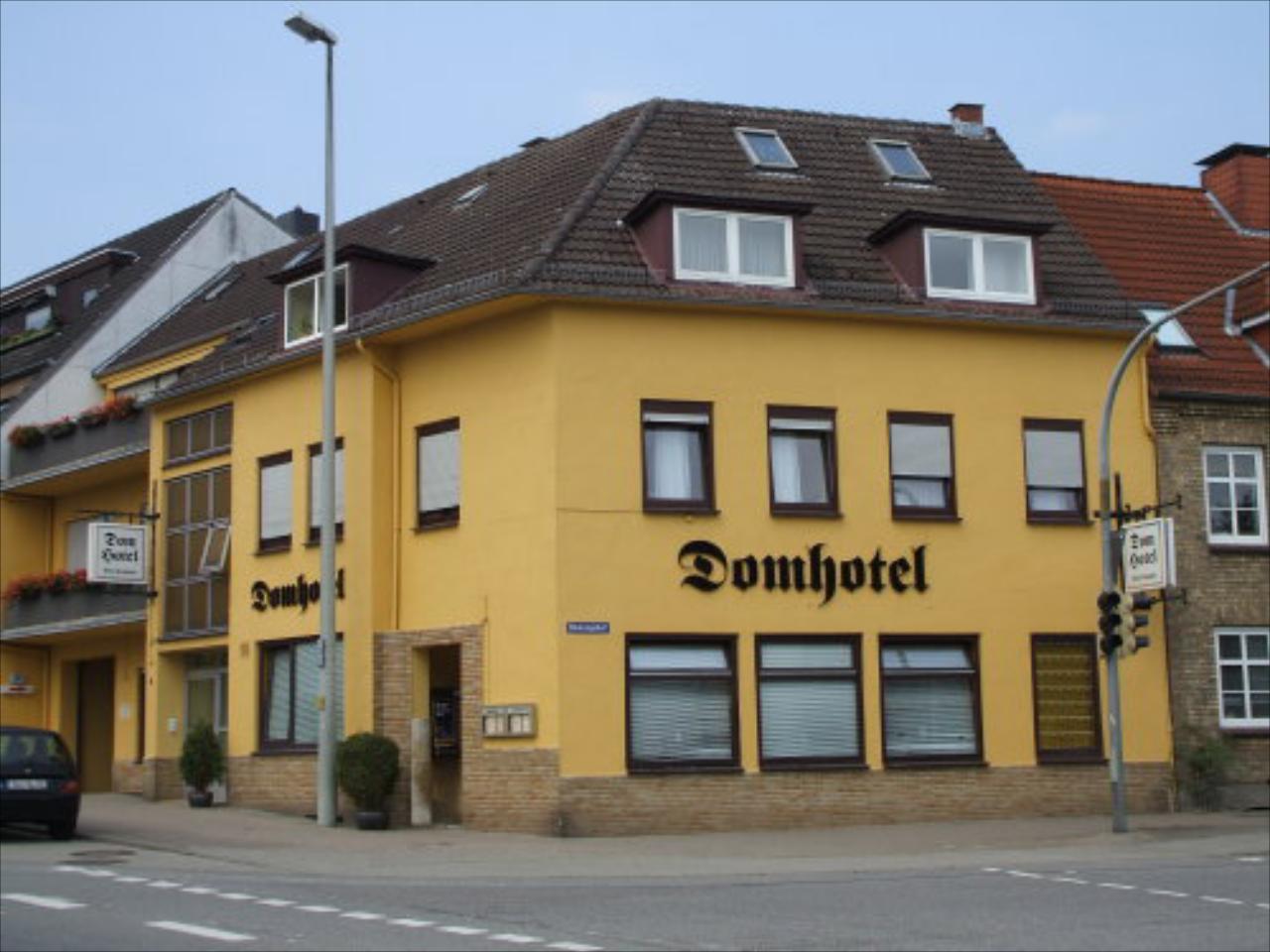 Domhotel
