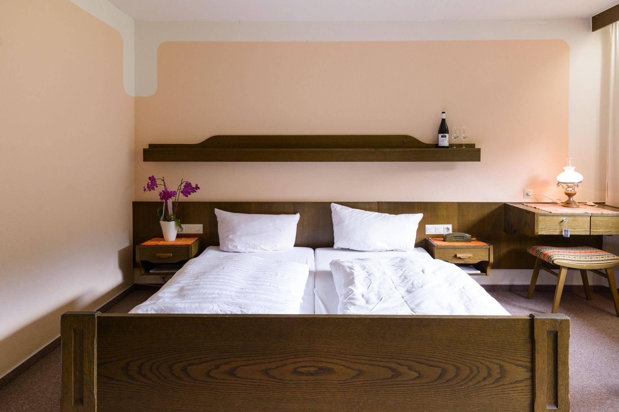 Zum letzten G'stehr - Black Forest River Side Hotel