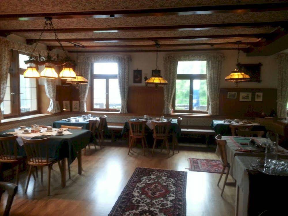 Zum letzten G'stehr - Black Forest River Side Hotel