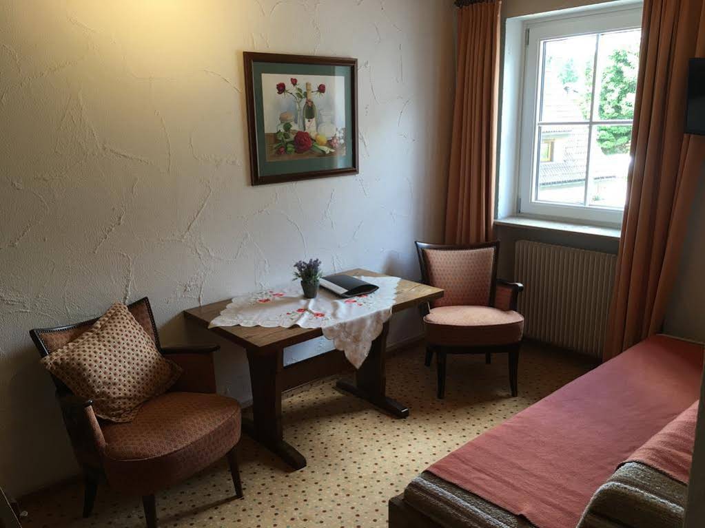 Pop-Up Stuub Bierhaeusle Feldberg