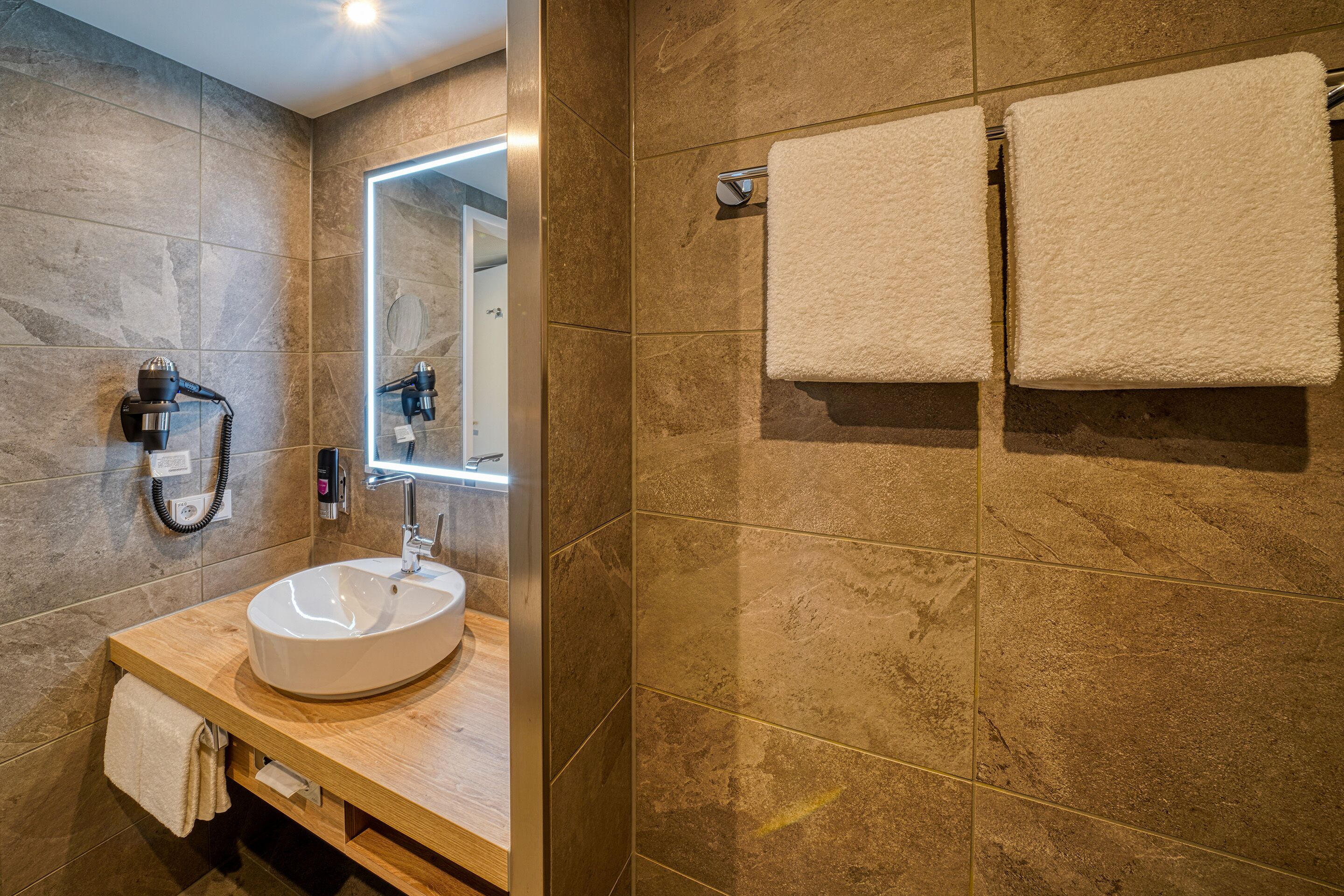 Vienna House Easy by Wyndham Freiburg