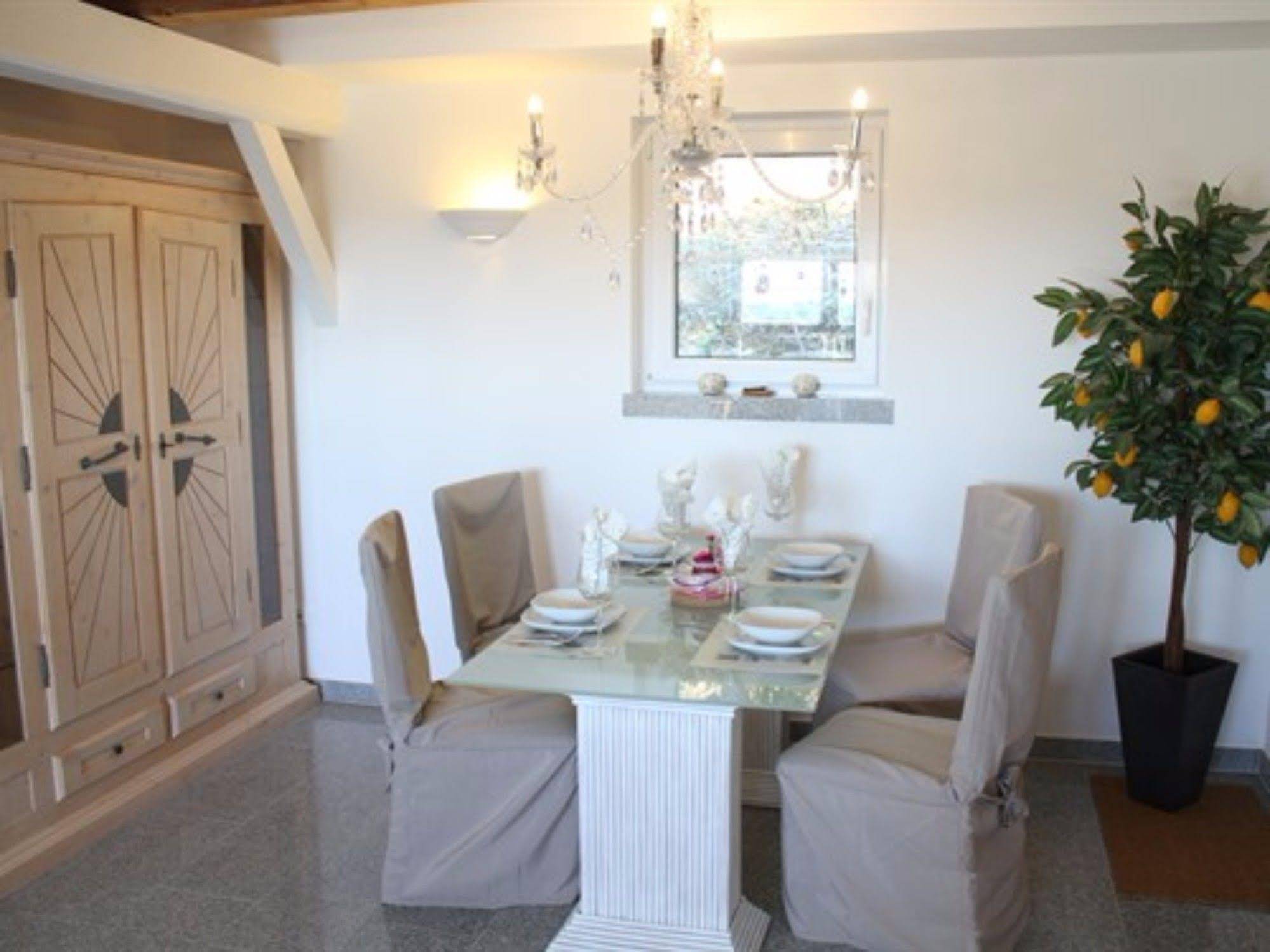 Gesindehaus Charis