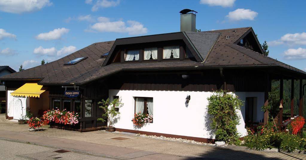 Lena Landhaus