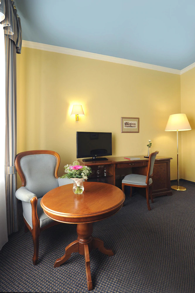 Bernstein Schlosshotel Ballenstedt