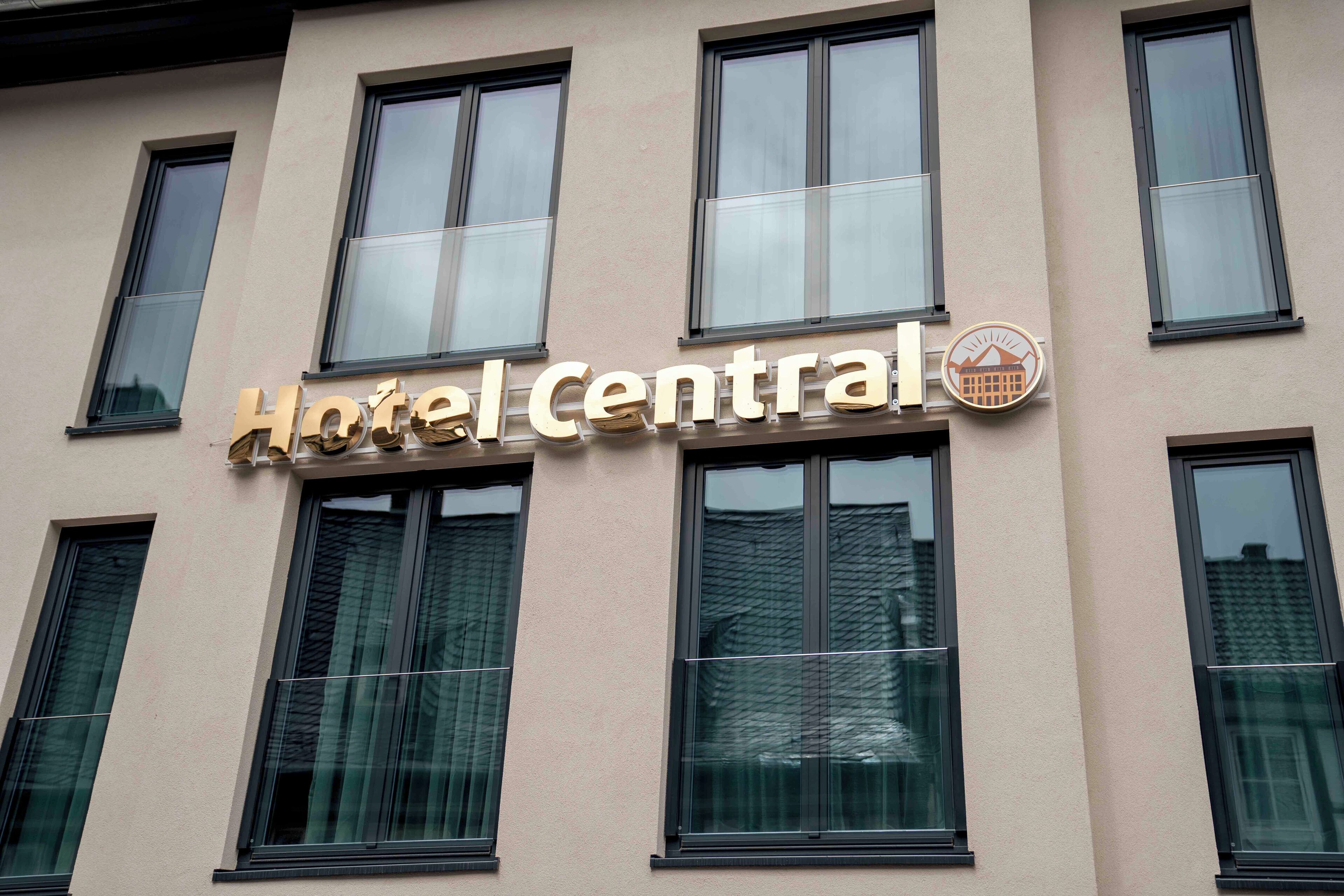 Central Hotel & Lounge