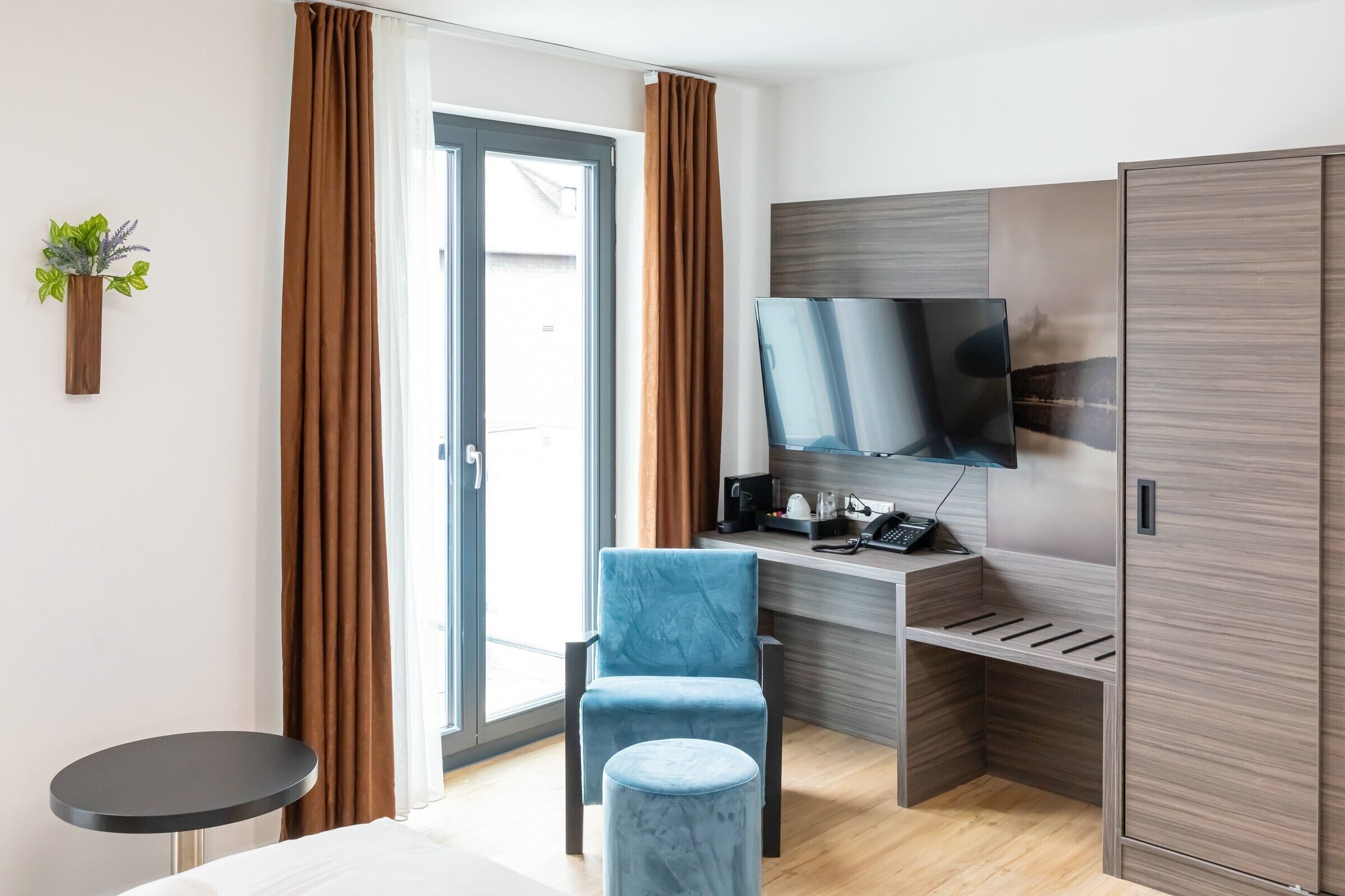 Central Hotel & Lounge