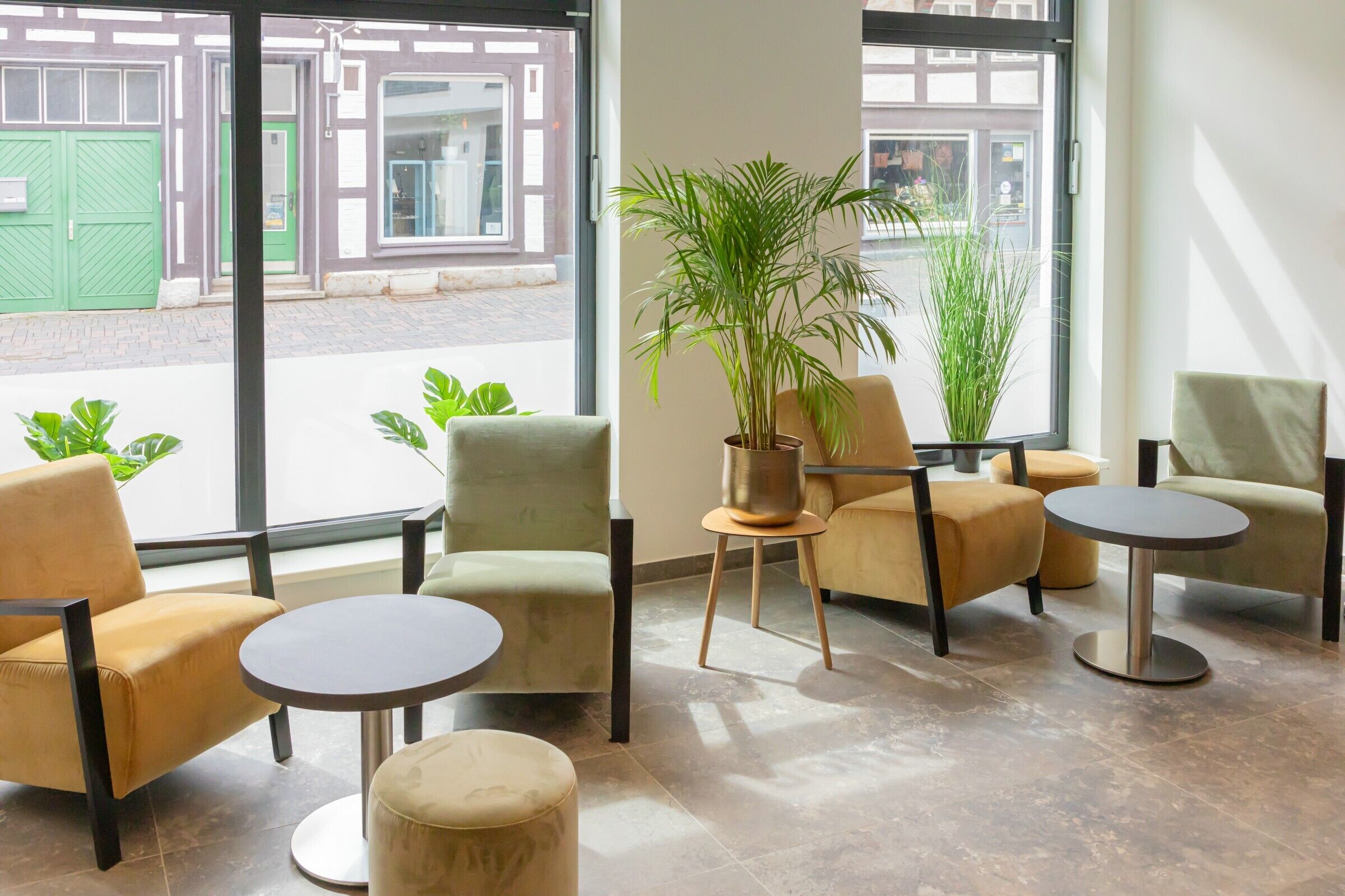 Central Hotel & Lounge