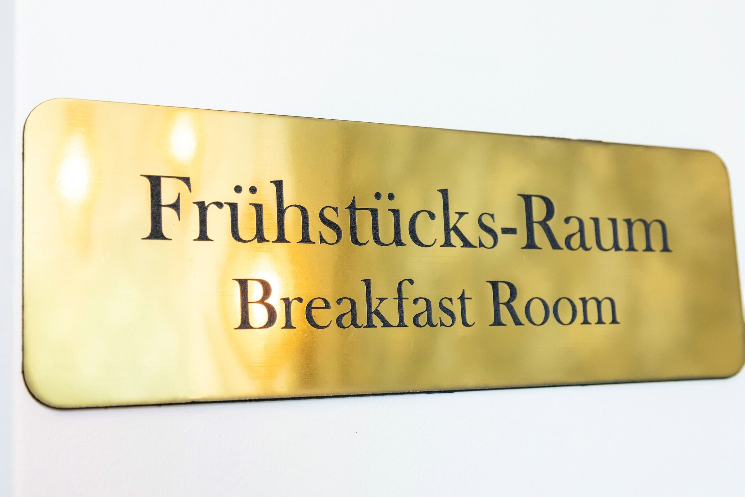 Central Hotel & Lounge