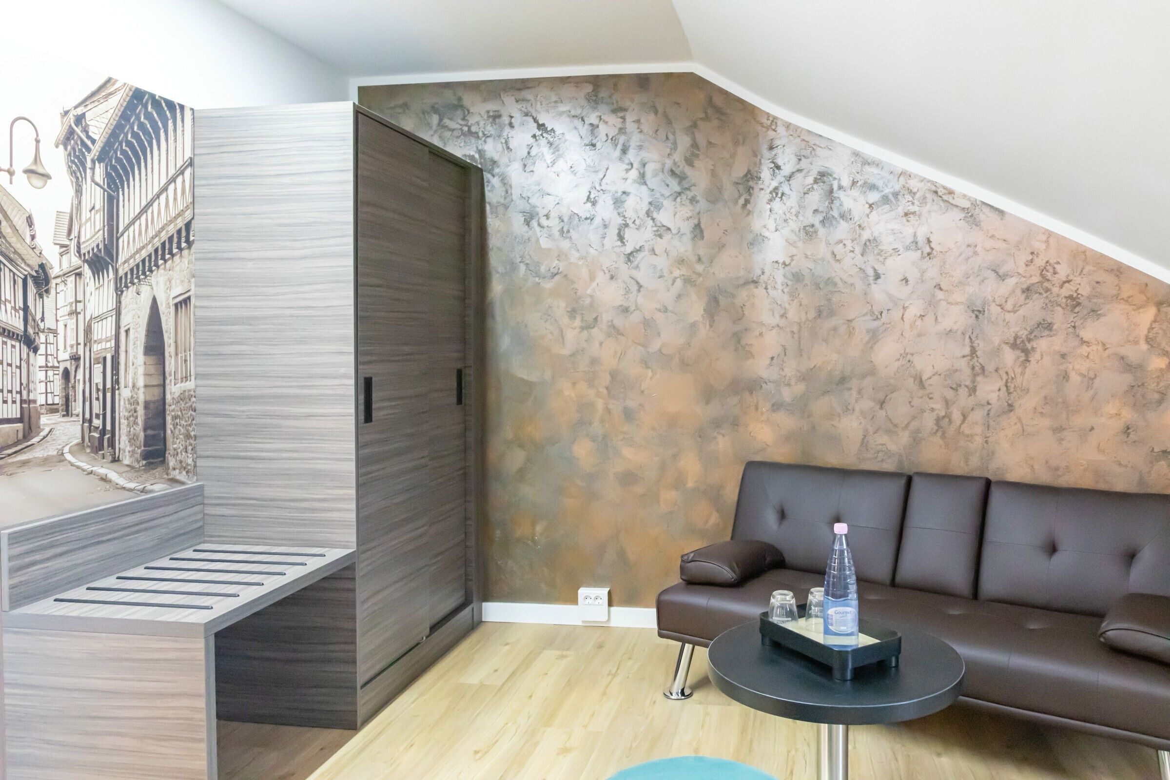 Central Hotel & Lounge