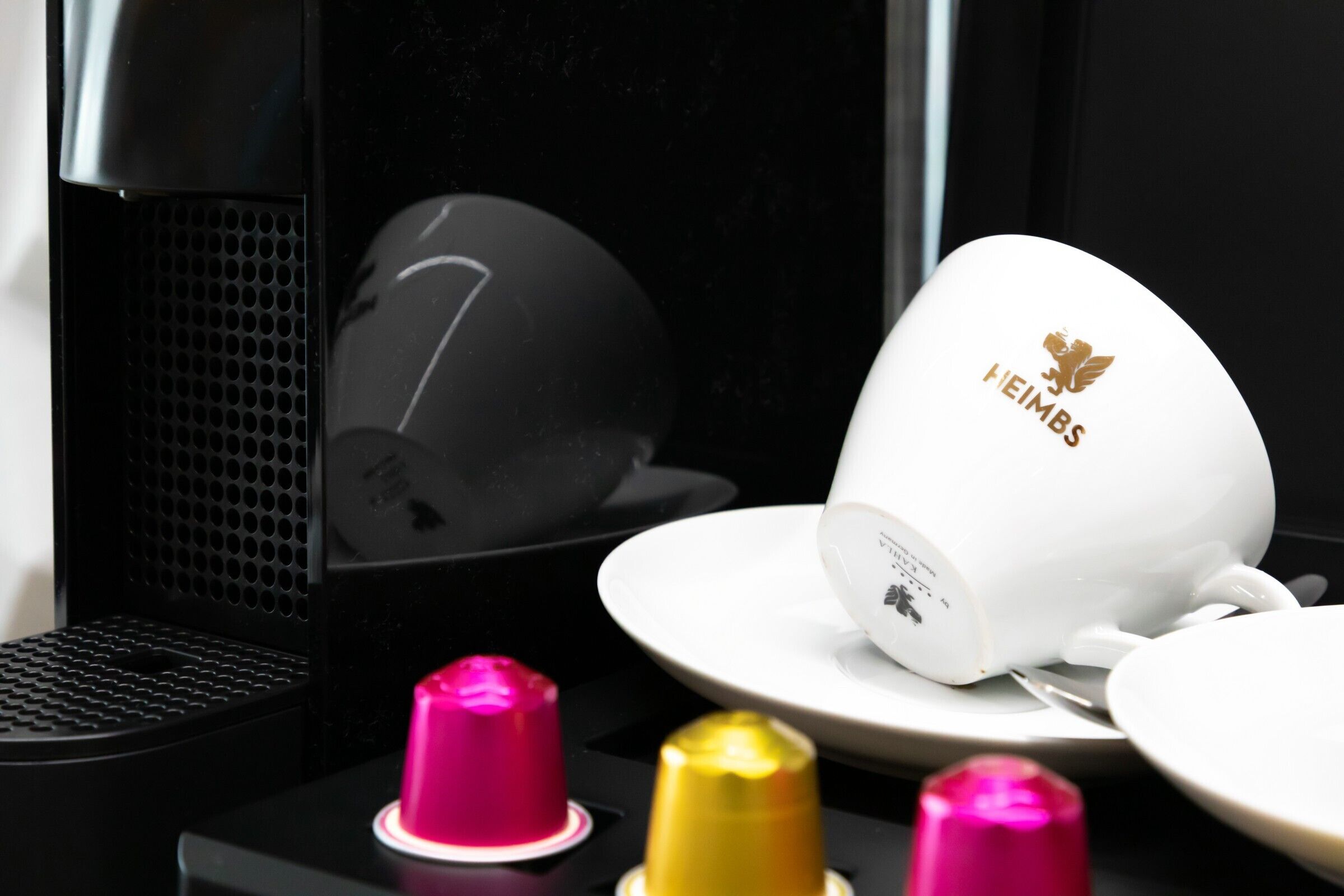 Central Hotel & Lounge