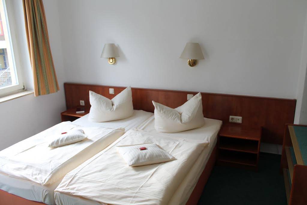 REGIOHOTEL Bunte Stadt