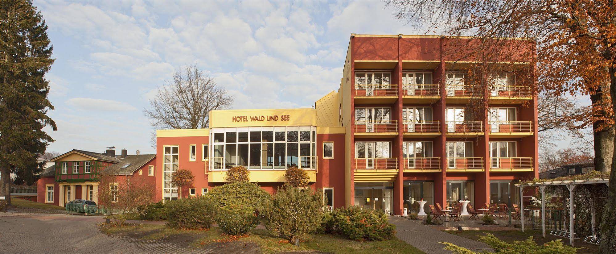 Hotel Wald und See