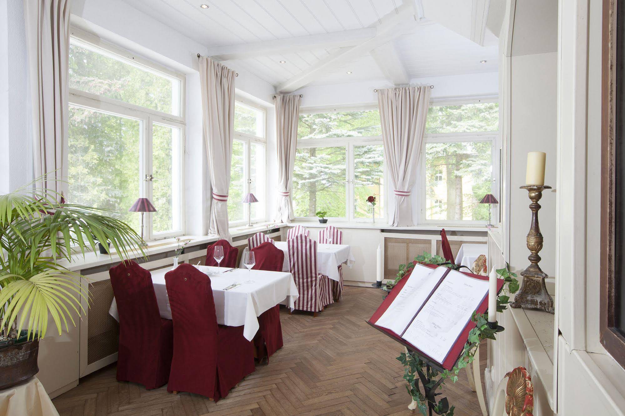 Weisses Schloss