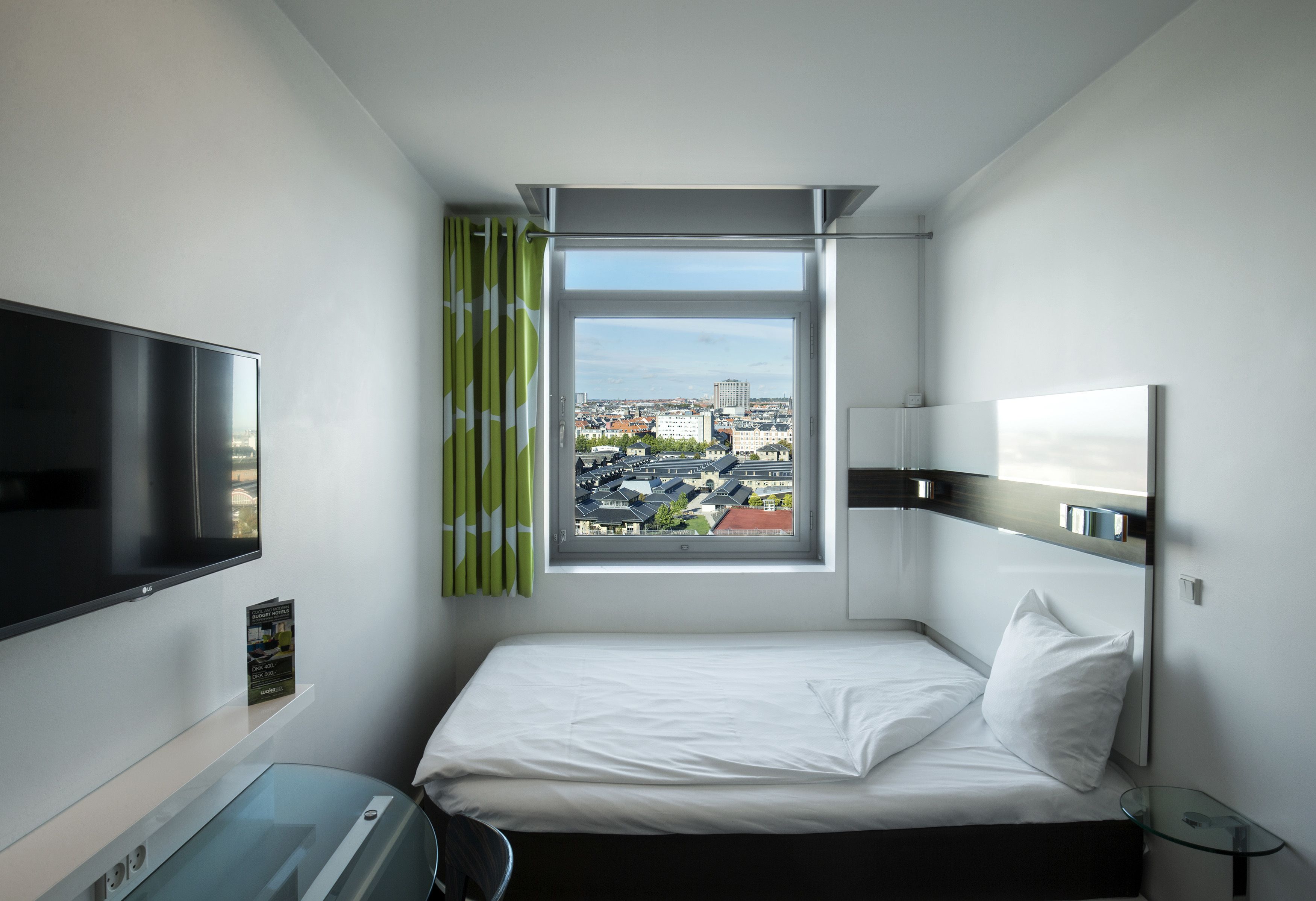 Wakeup Copenhagen, Carsten Niebuhrs Gade