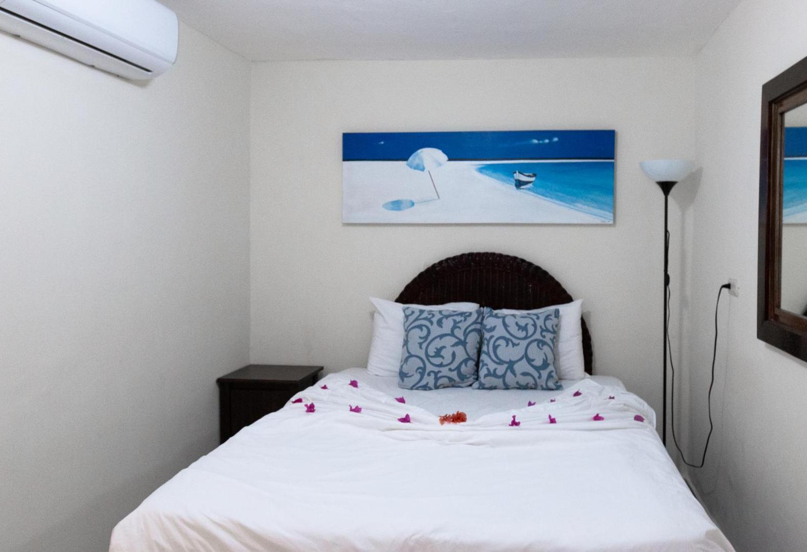 Riviera Punta Cana Eco Travelers House