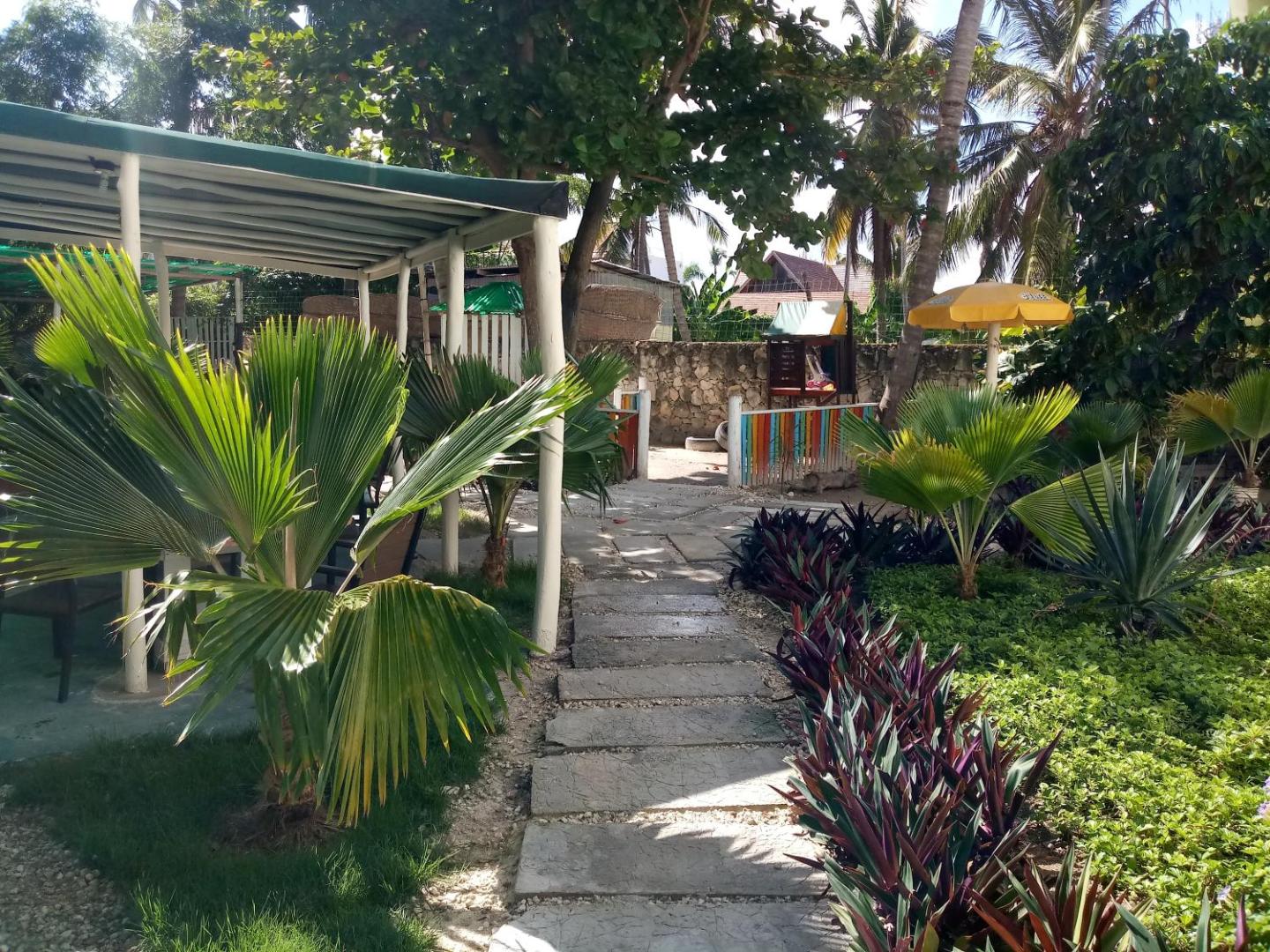 Riviera Punta Cana Eco Travelers House