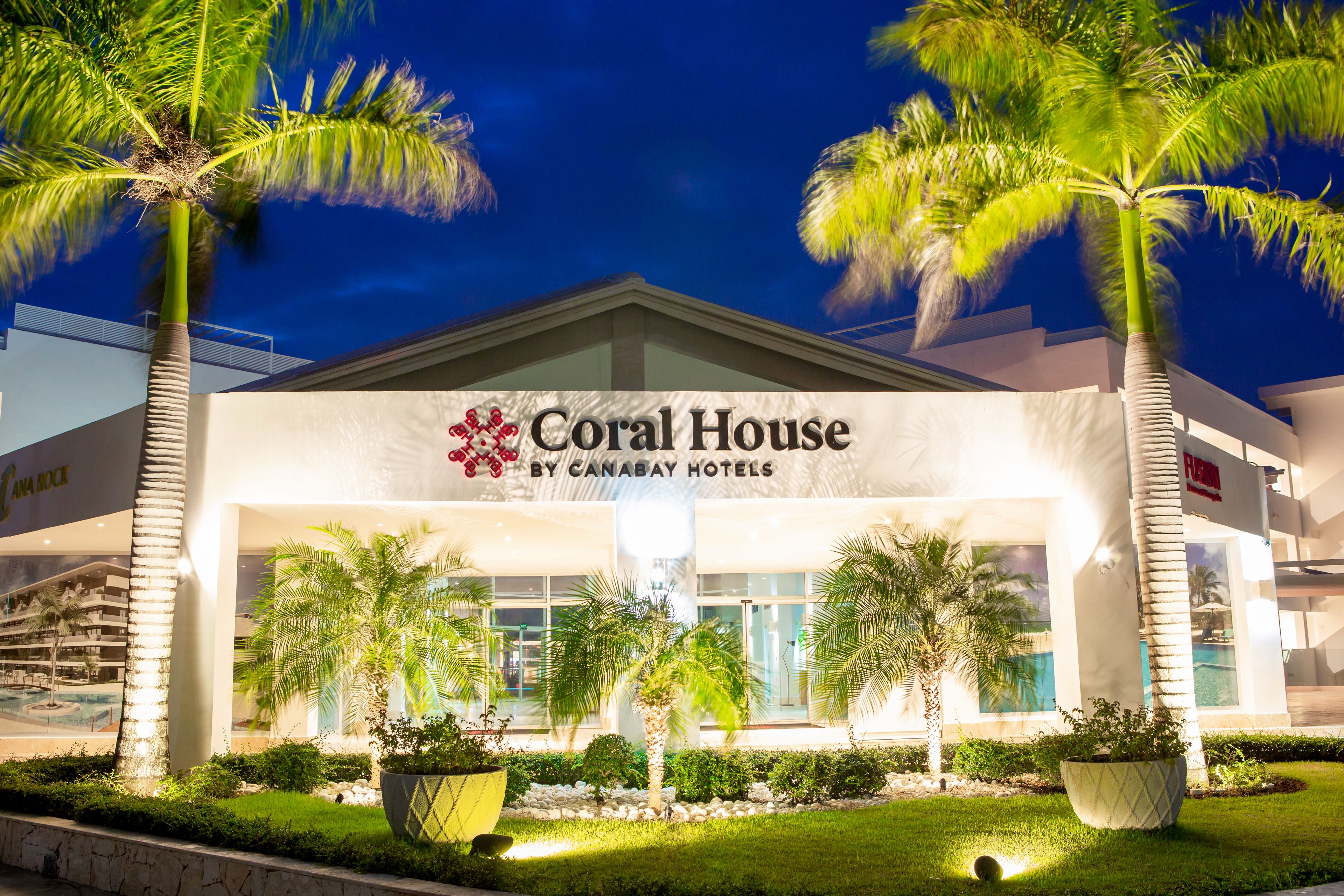 Coral House by CanaBay Hotels