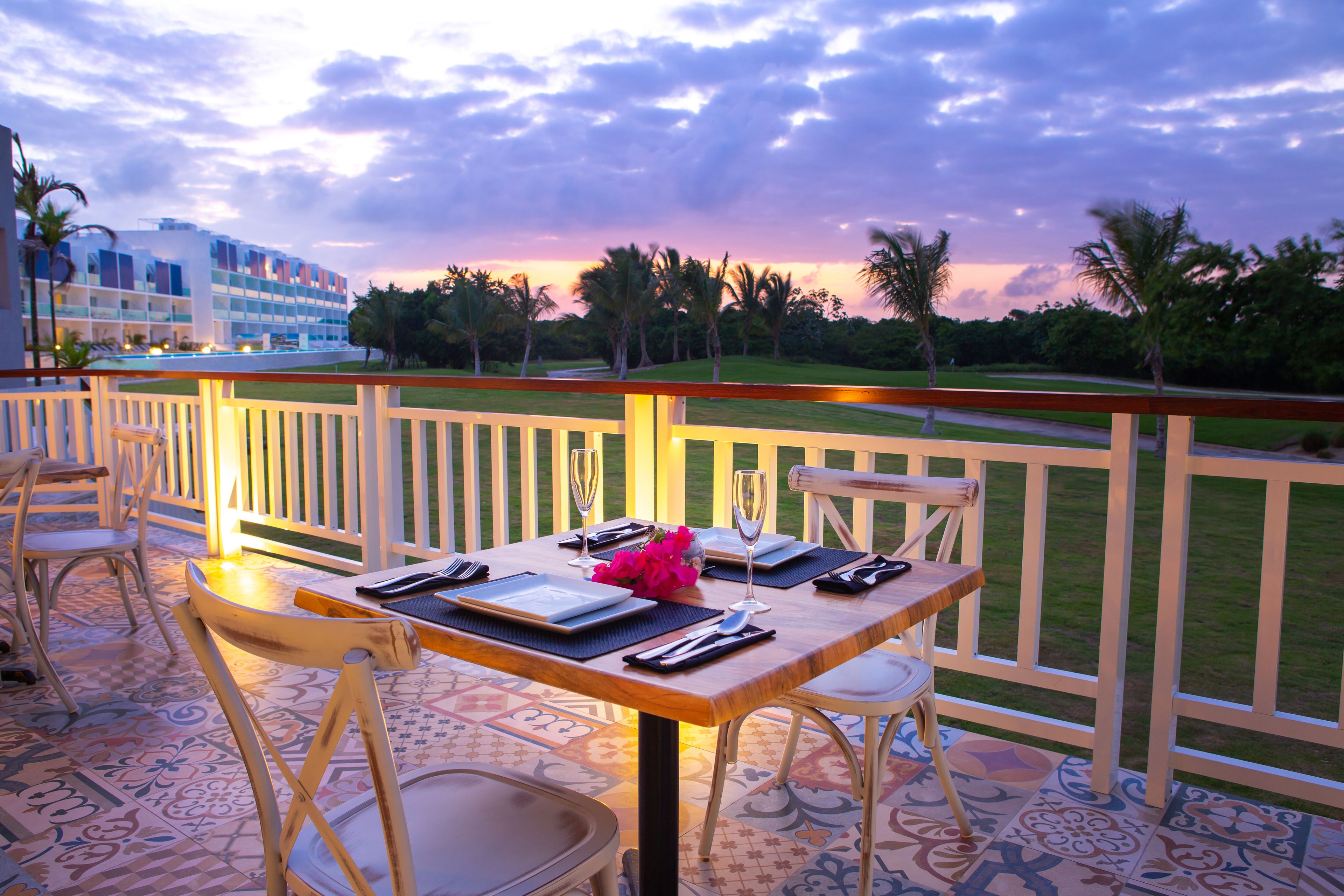 Coral House by CanaBay Hotels