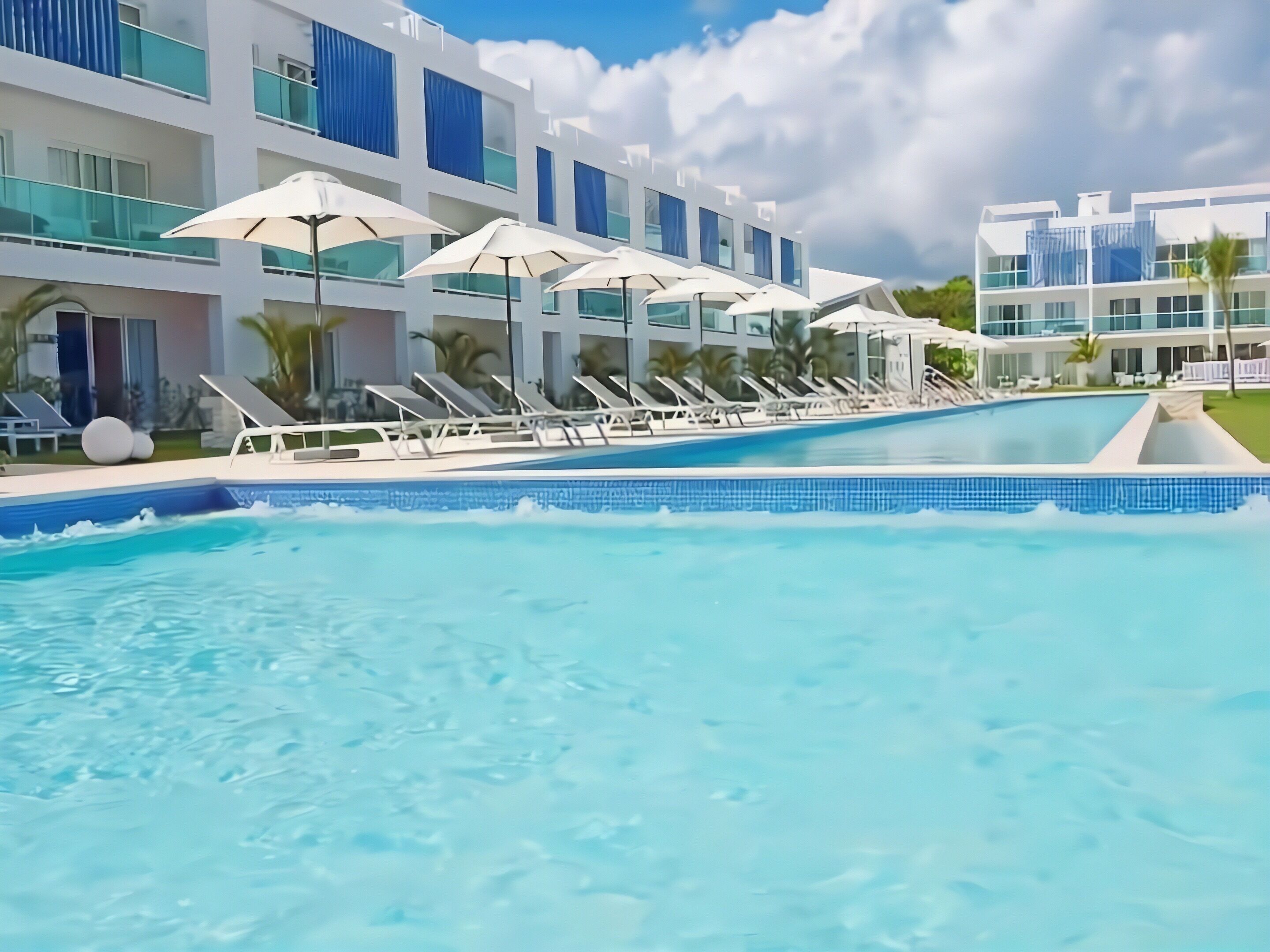 Coral House by CanaBay Hotels