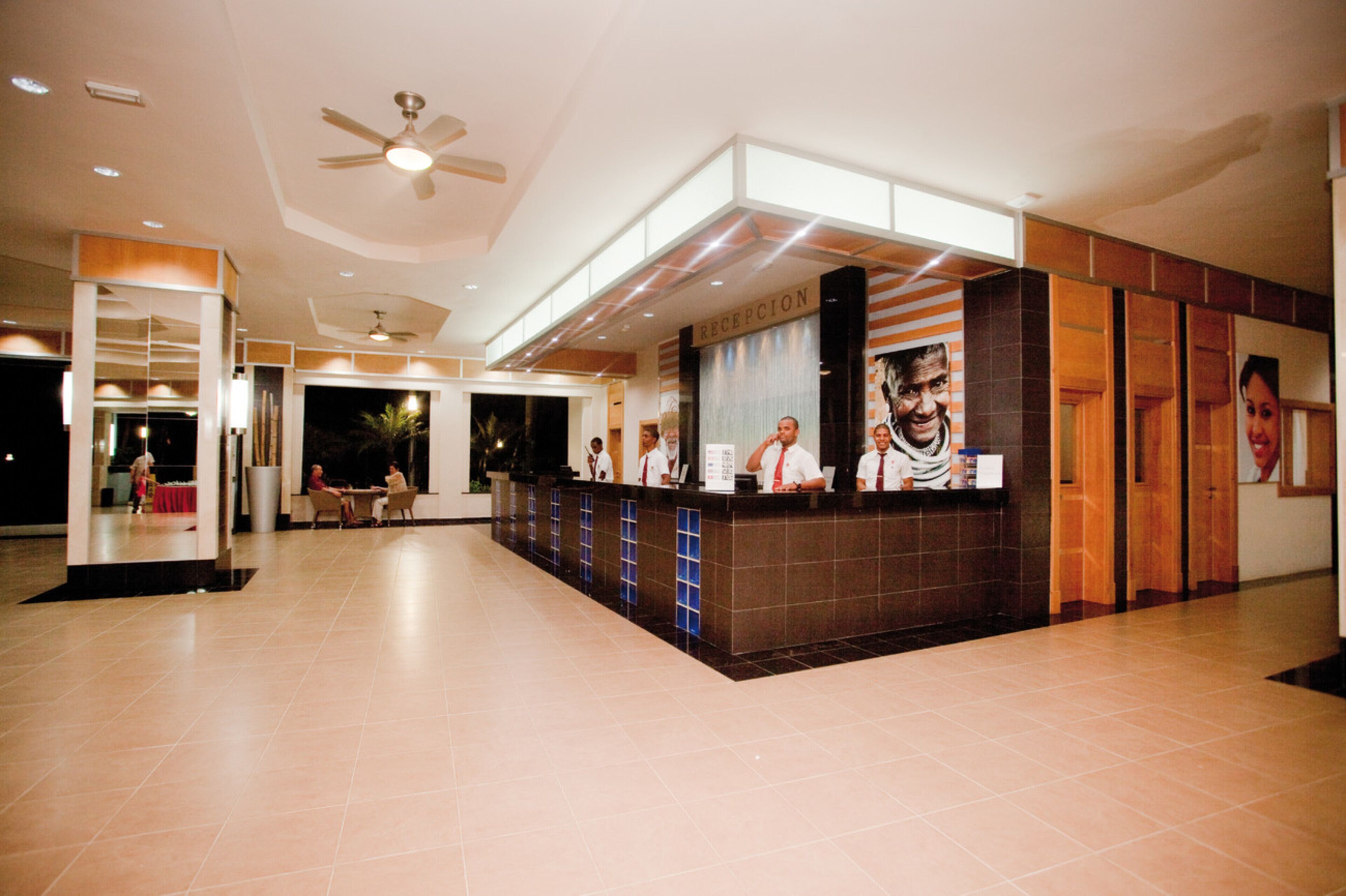 Hotel Riu Naiboa