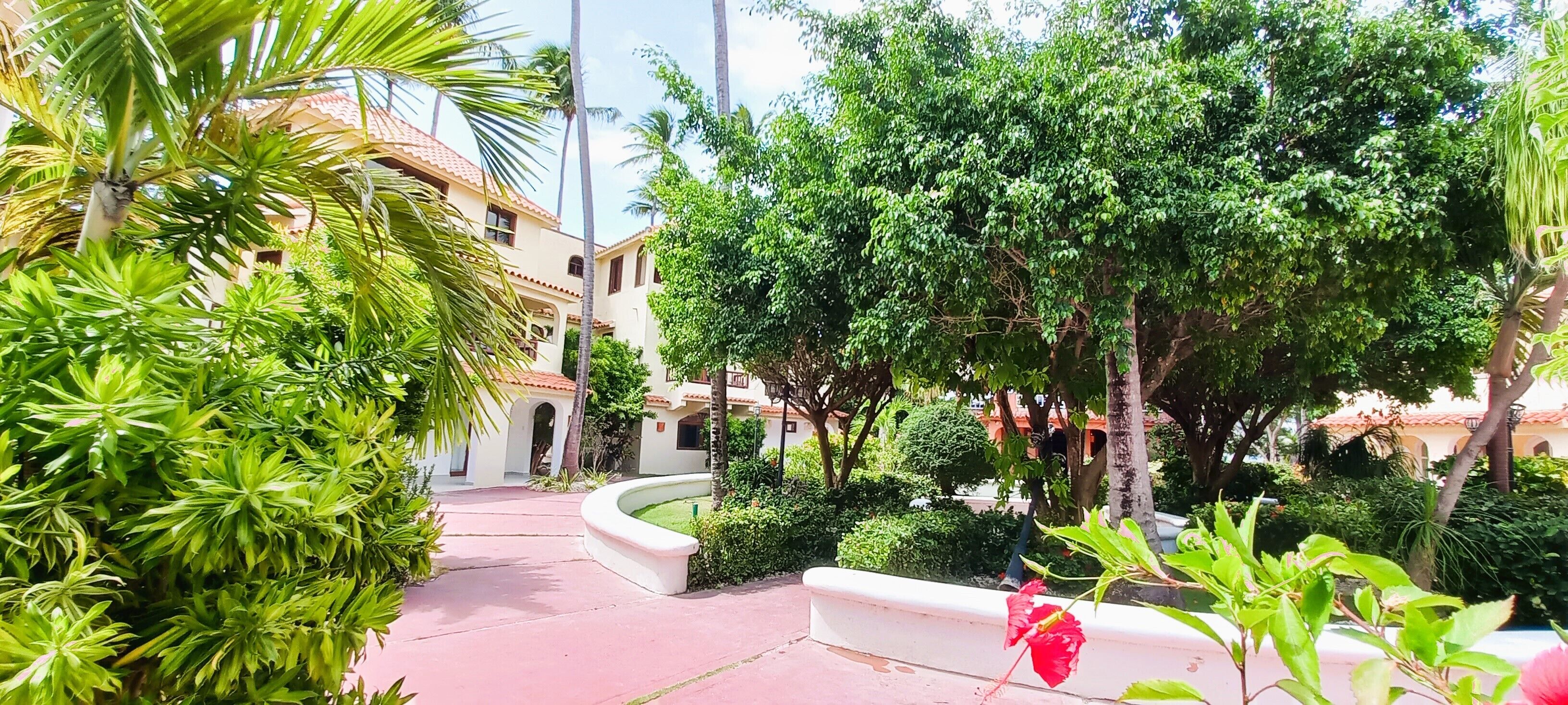 La Piazzetta Suites