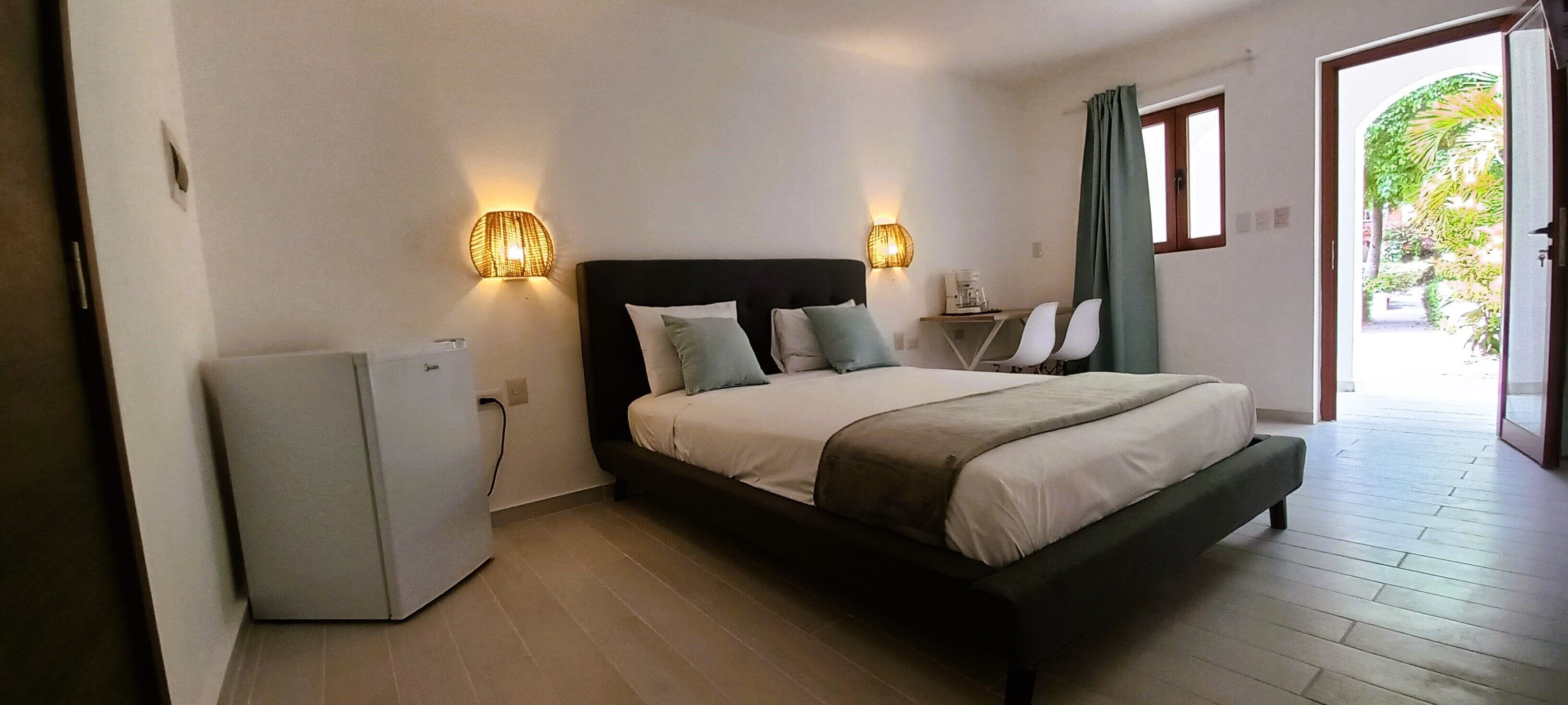 La Piazzetta Suites