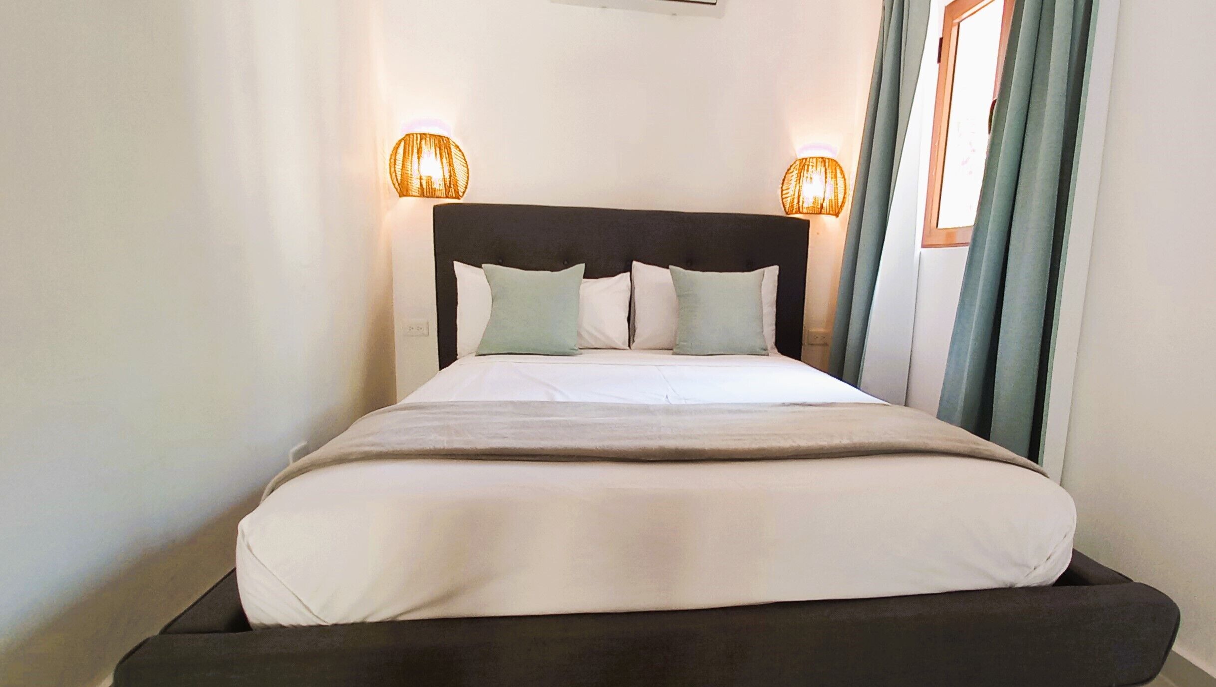 La Piazzetta Suites