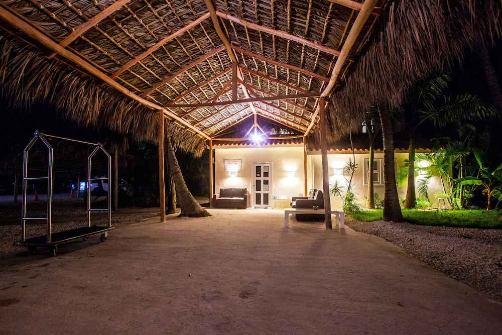 Los Corales Village - Las Terrazas Condo