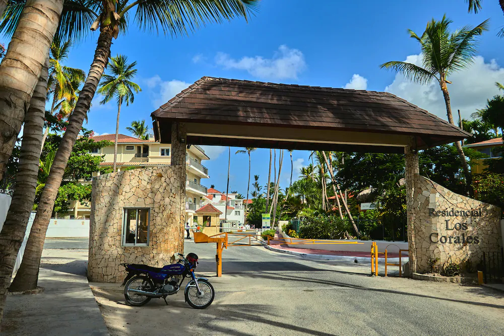 Los Corales Village - Las Terrazas Condo