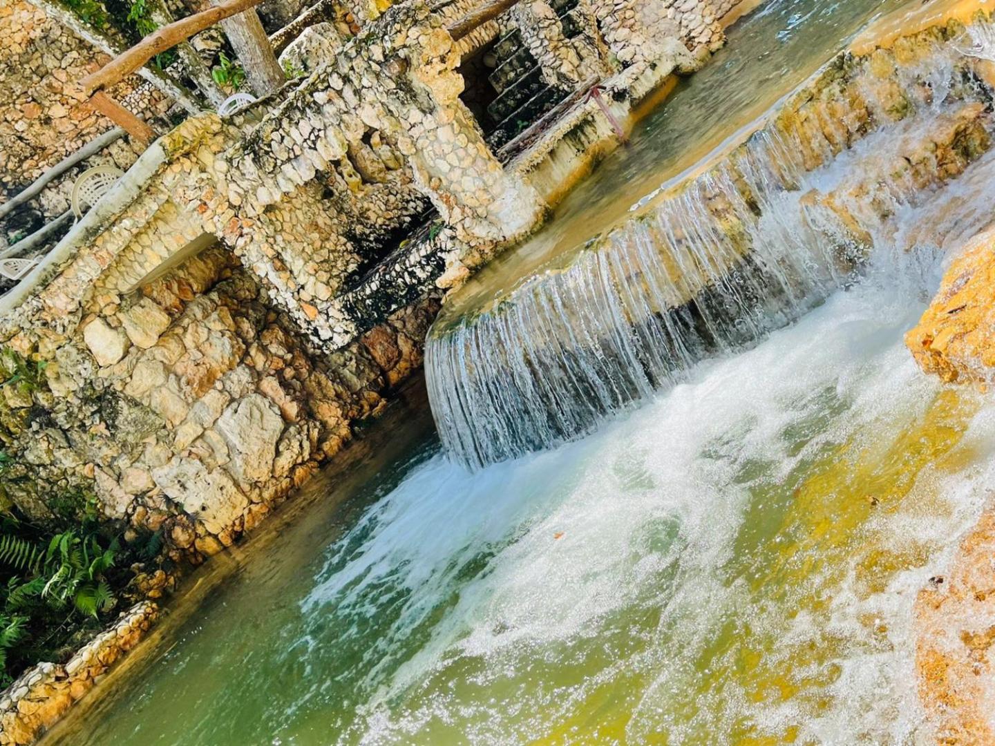 Altos de Caño Hondo