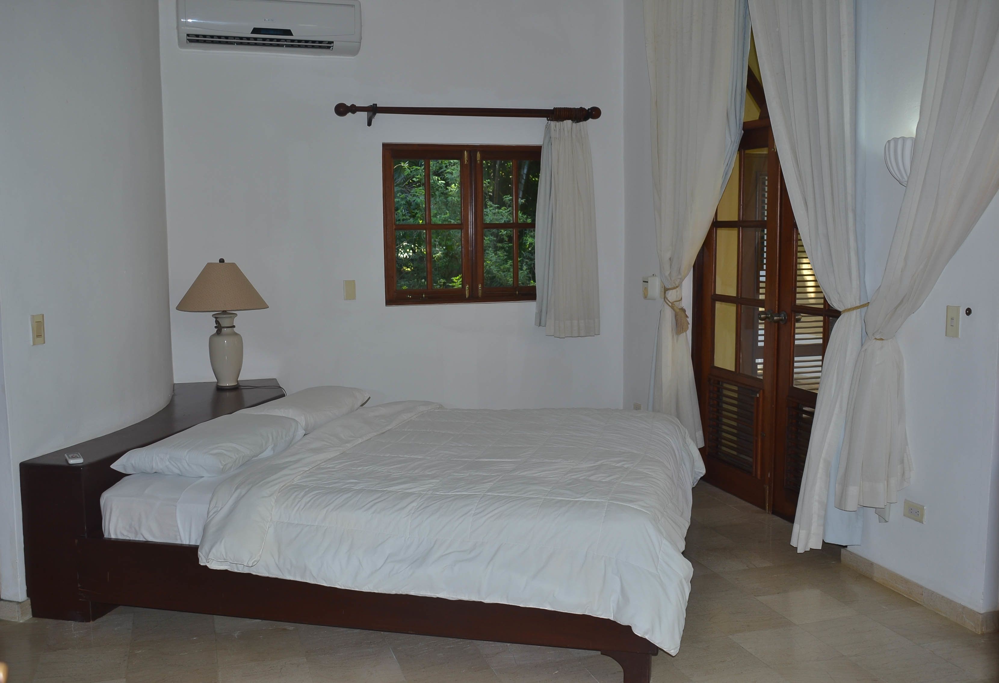 Villa Oceania Hotel & Villas
