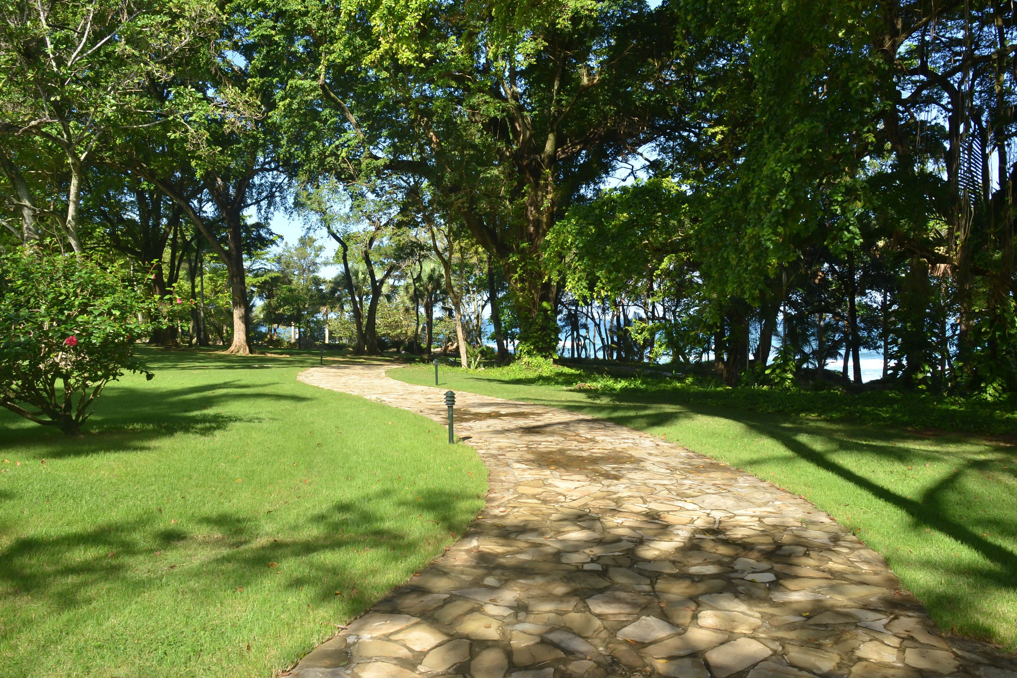 Villa Oceania Hotel & Villas