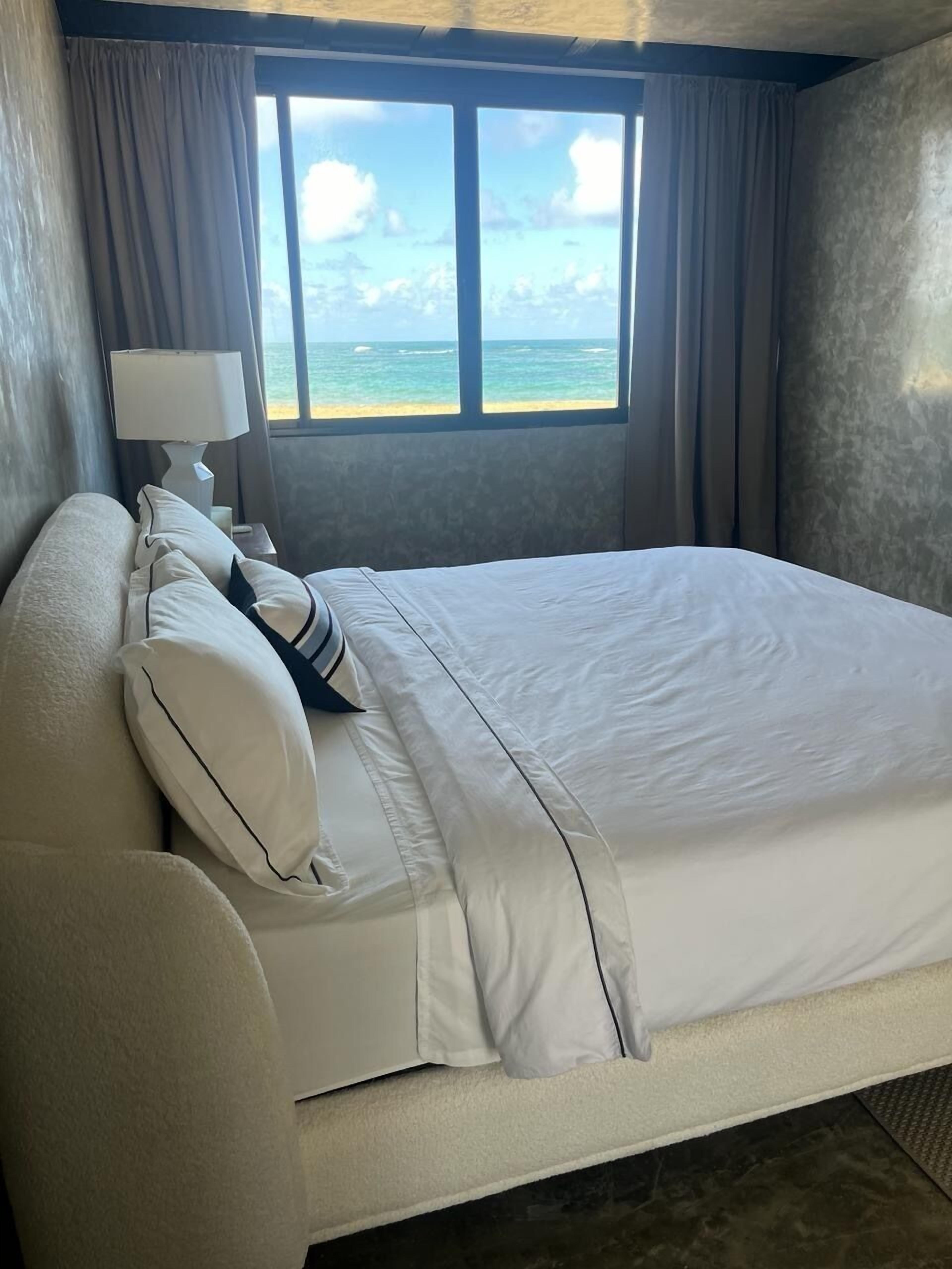 The Palm Bay Club Lodge