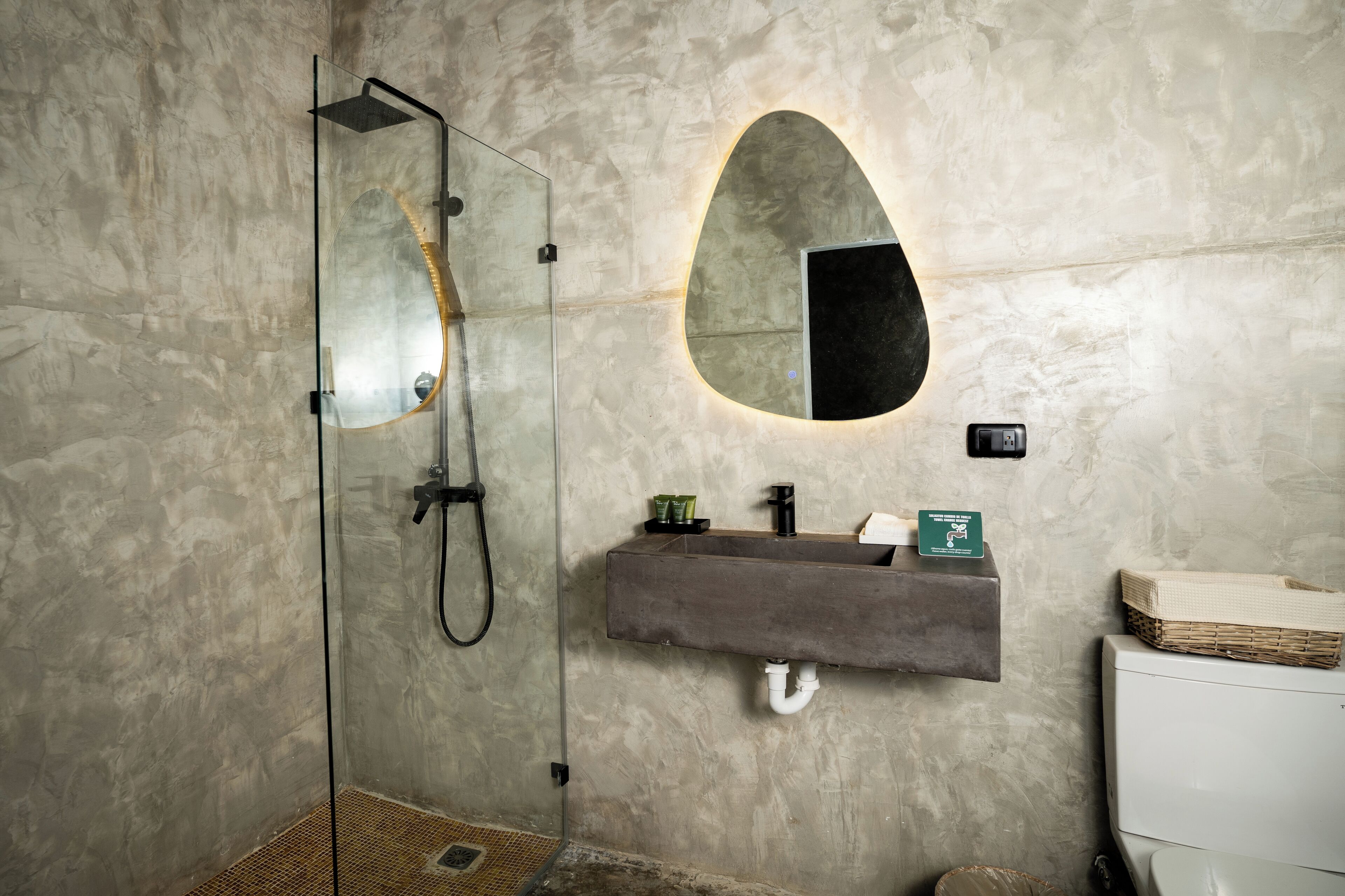 The Palm Bay Club Lodge