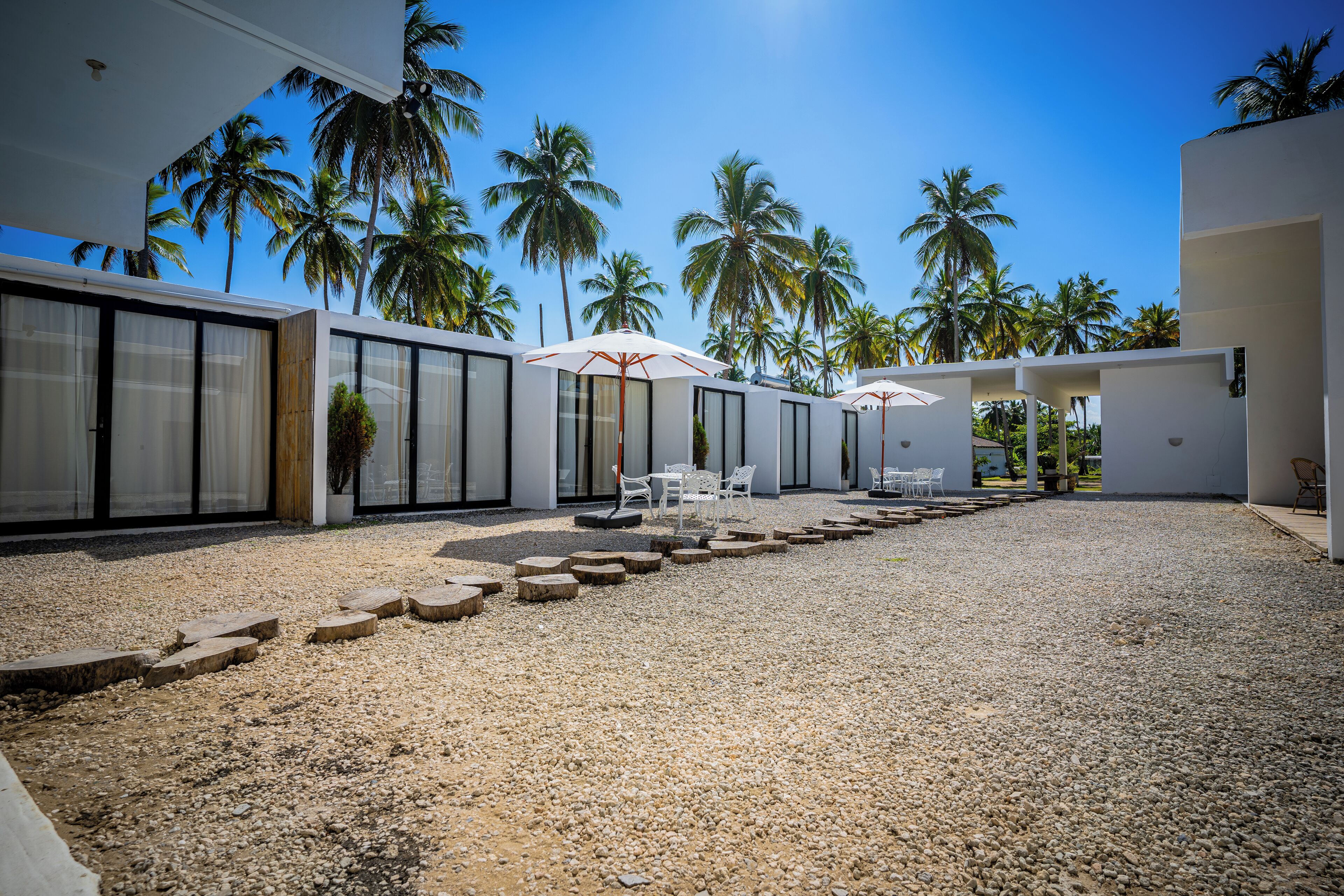 The Palm Bay Club Lodge