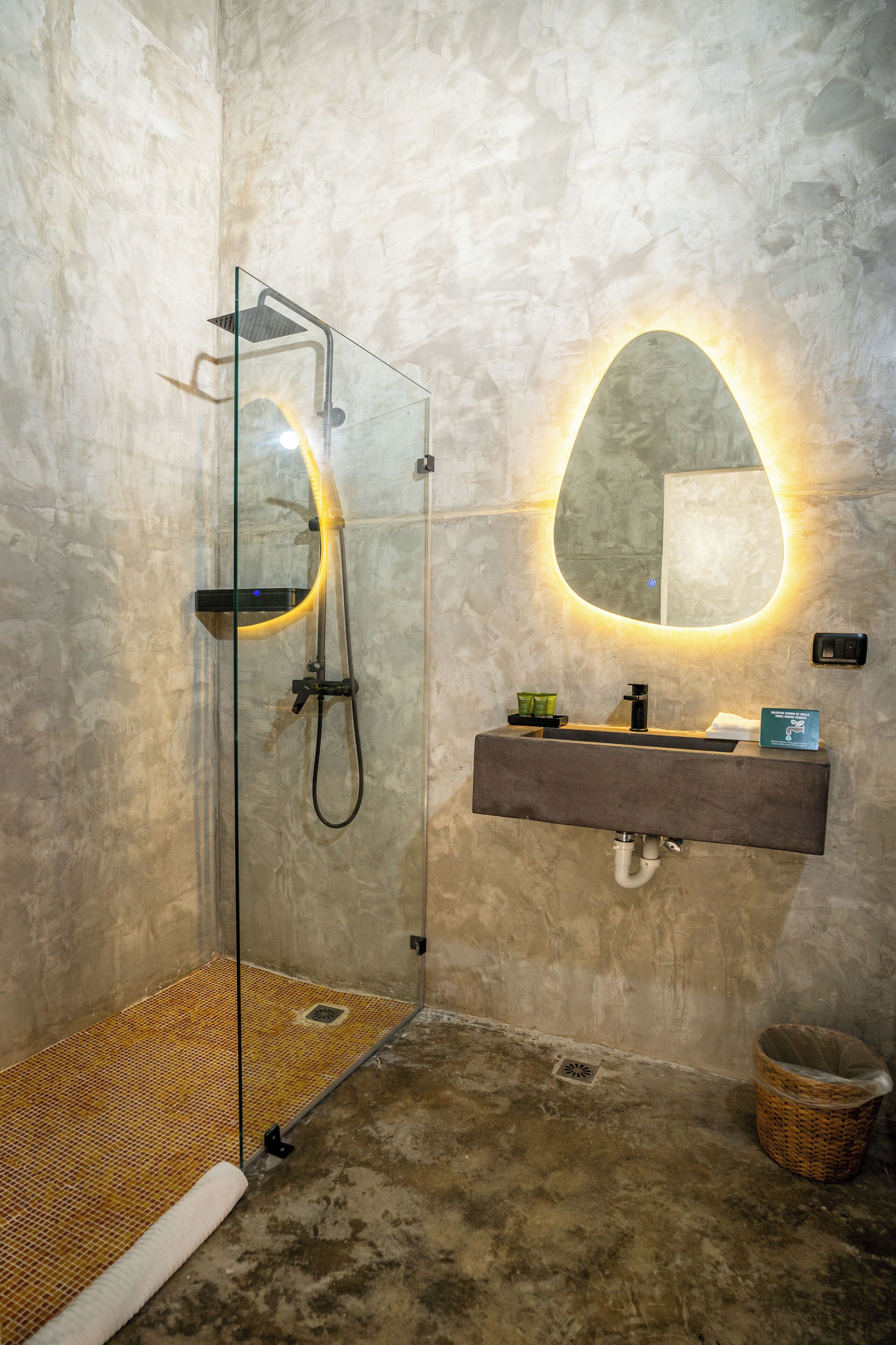 The Palm Bay Club Lodge