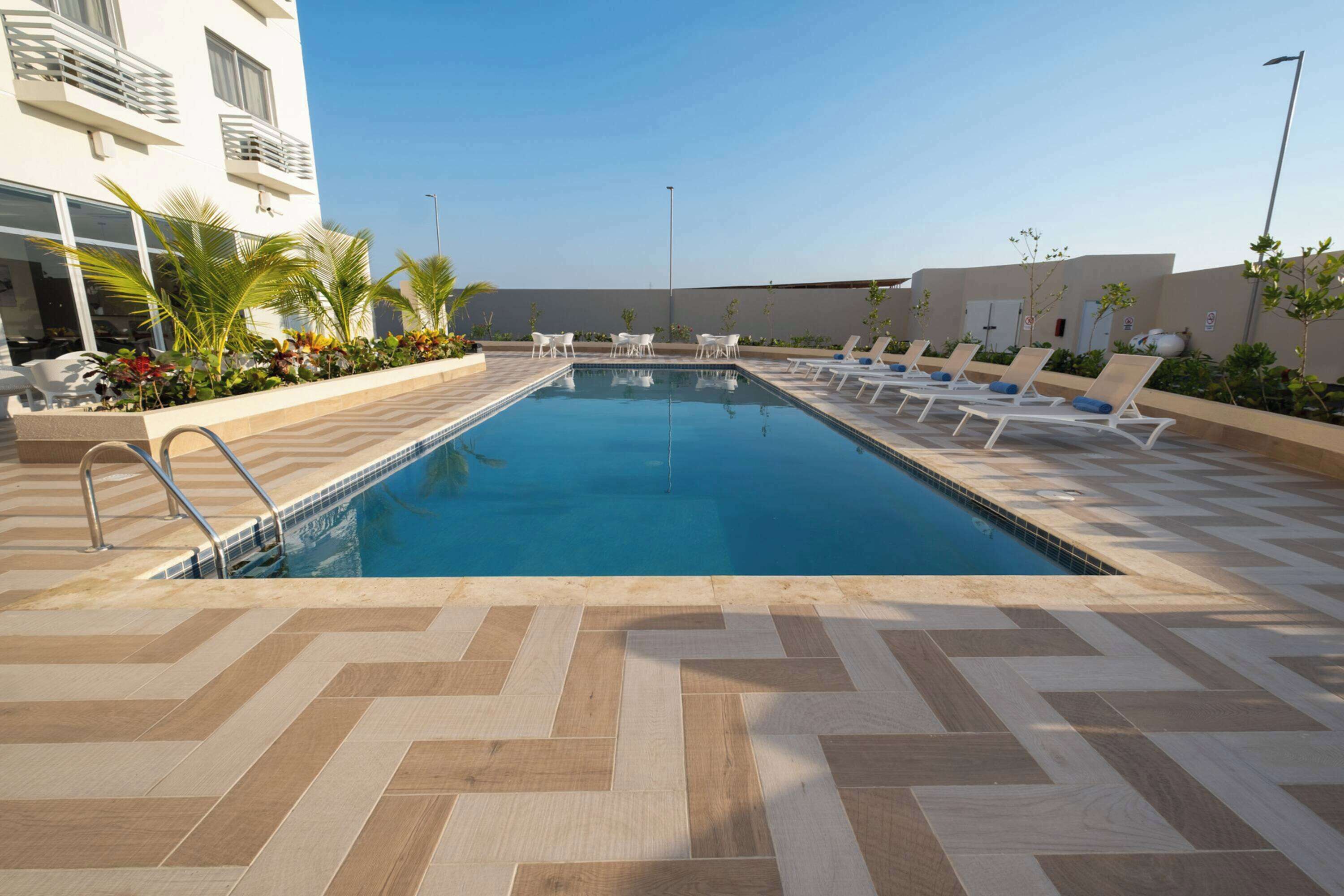 Super 8 by Wyndham Manzanillo