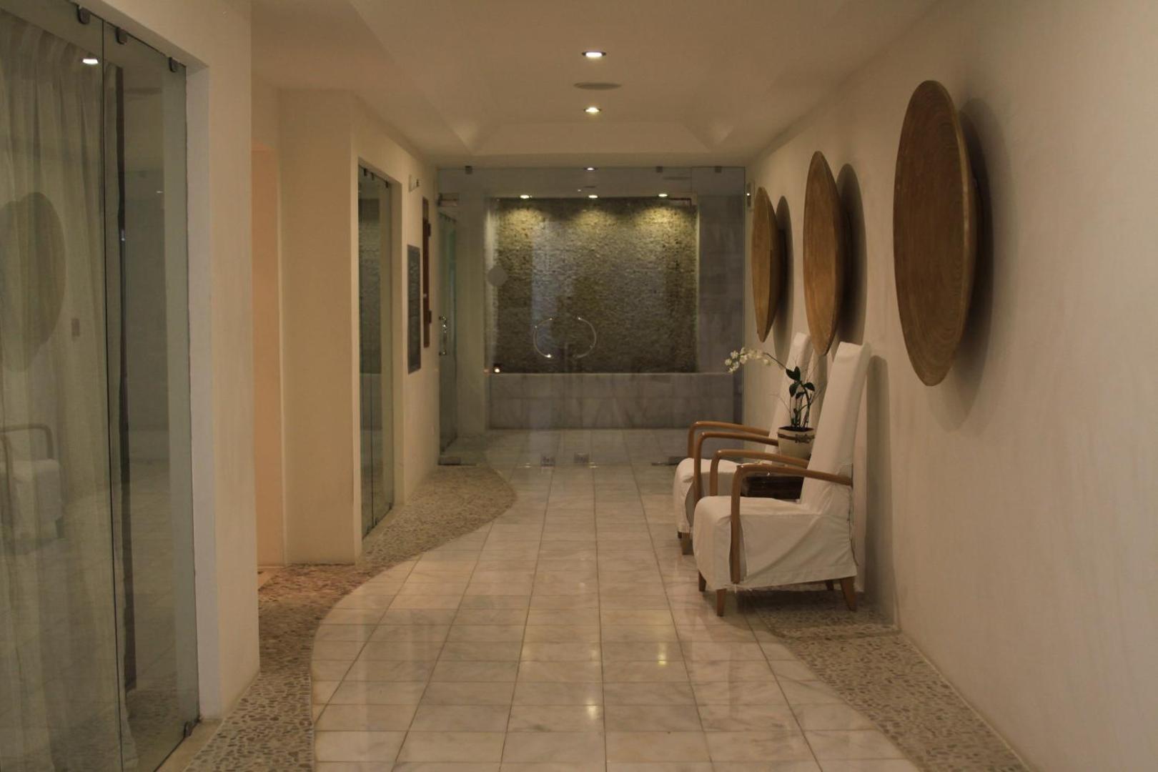 Casa Colonial Beach & Spa