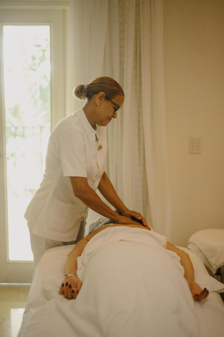 Casa Colonial Beach & Spa