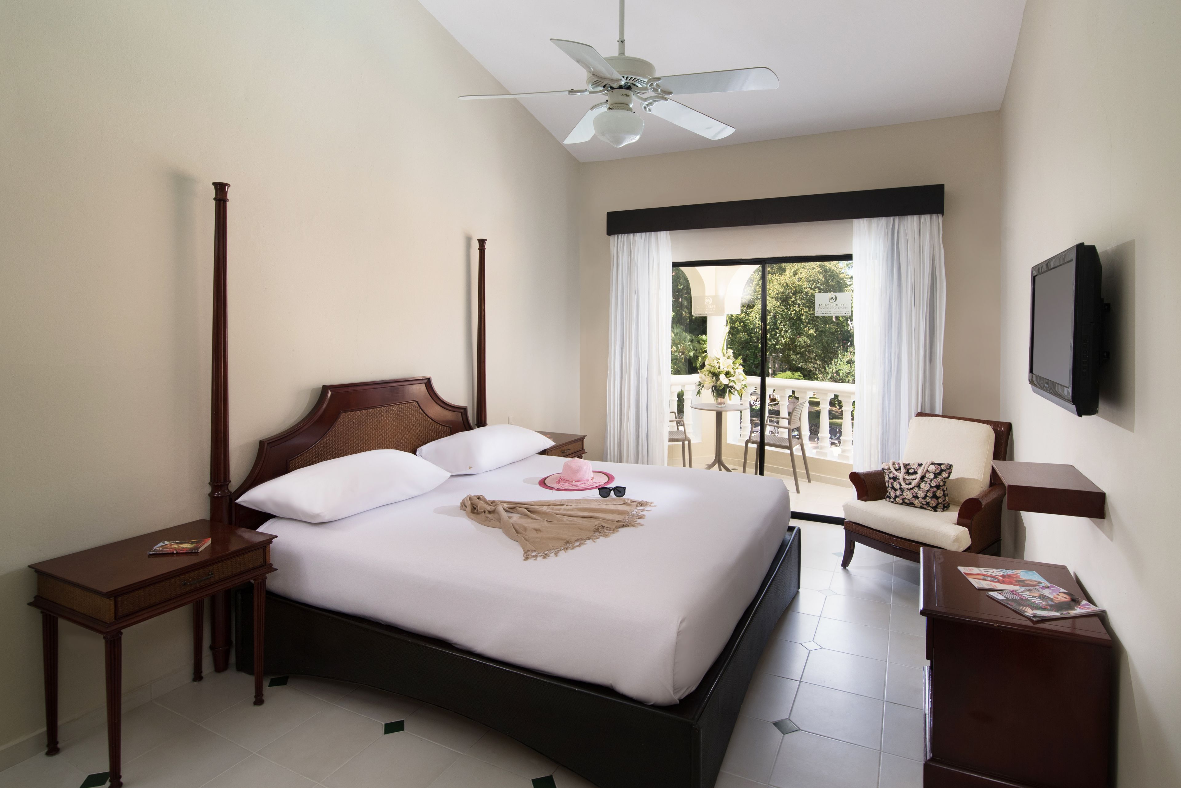 Lifestyle Kosher Cofresi Suites