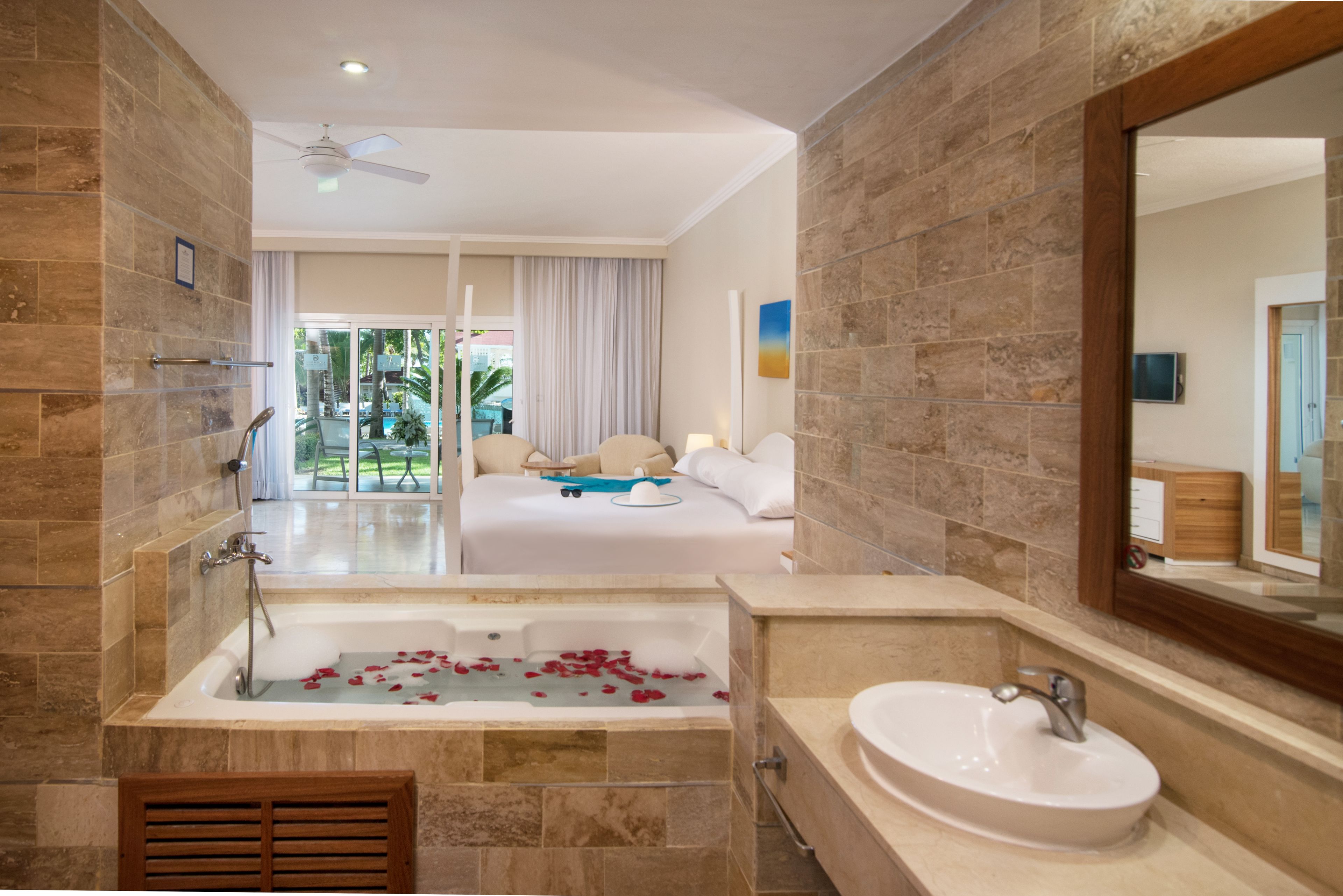 Lifestyle Kosher Cofresi Suites