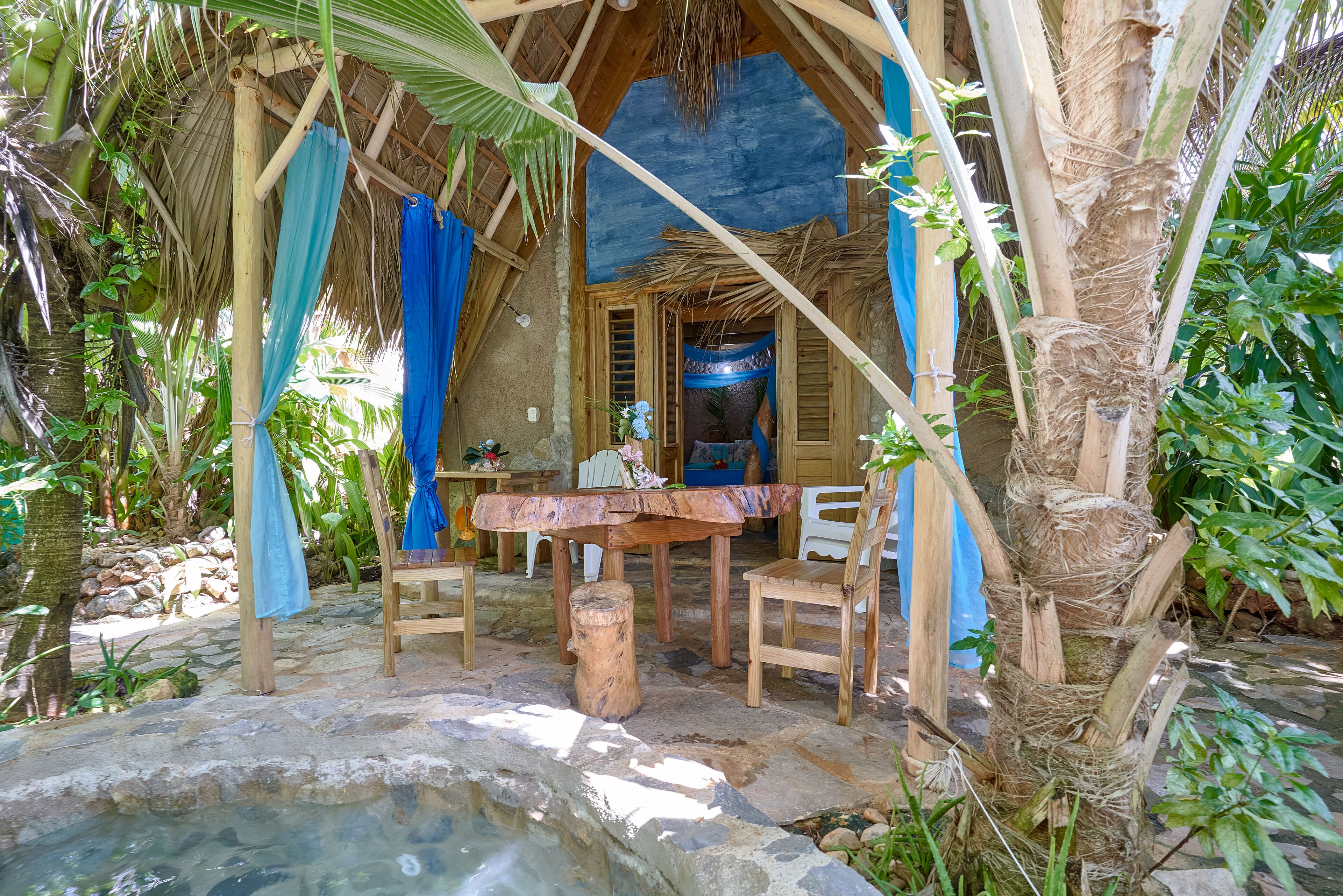 Chalet Tropical Village B&B