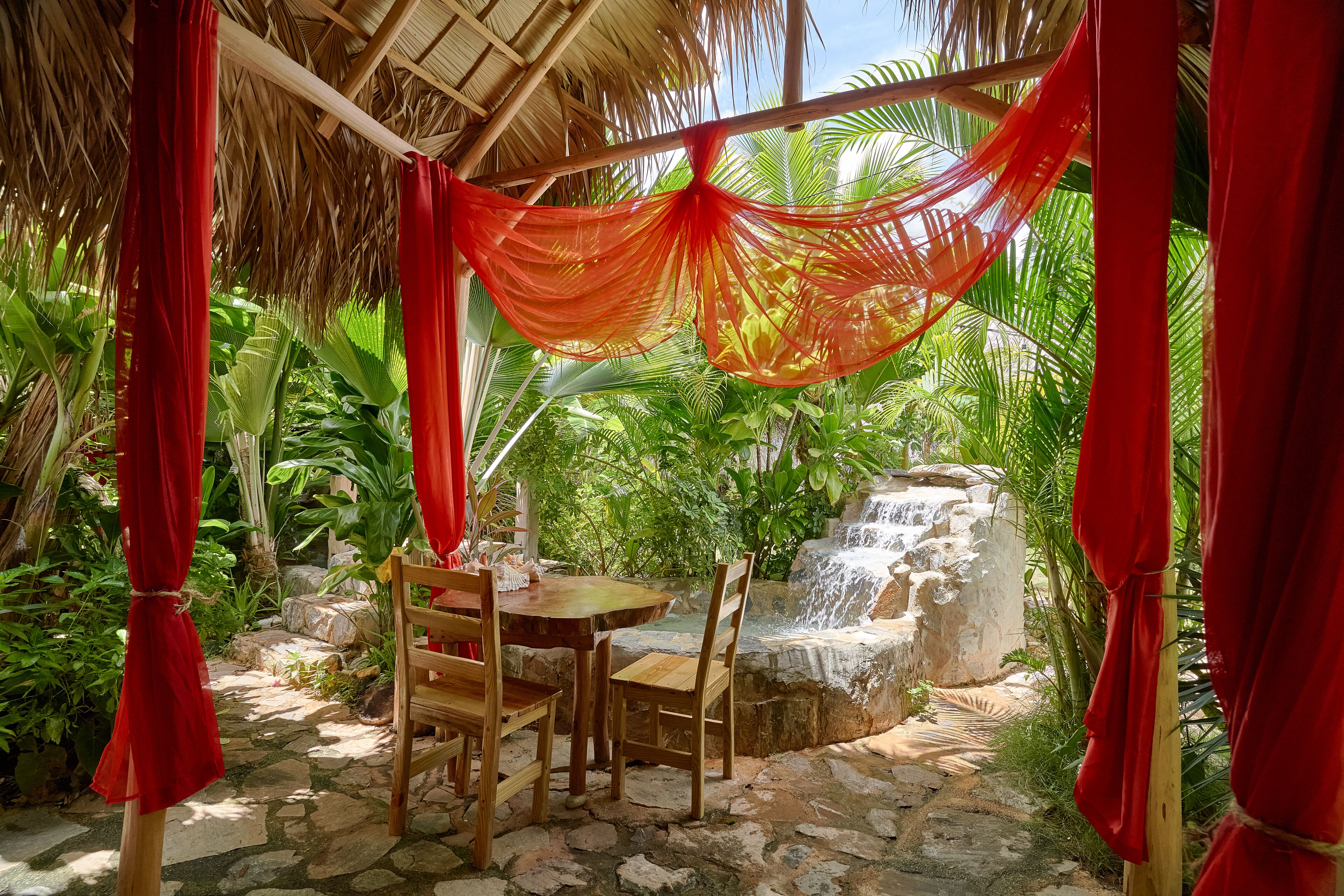 Chalet Tropical Village B&B