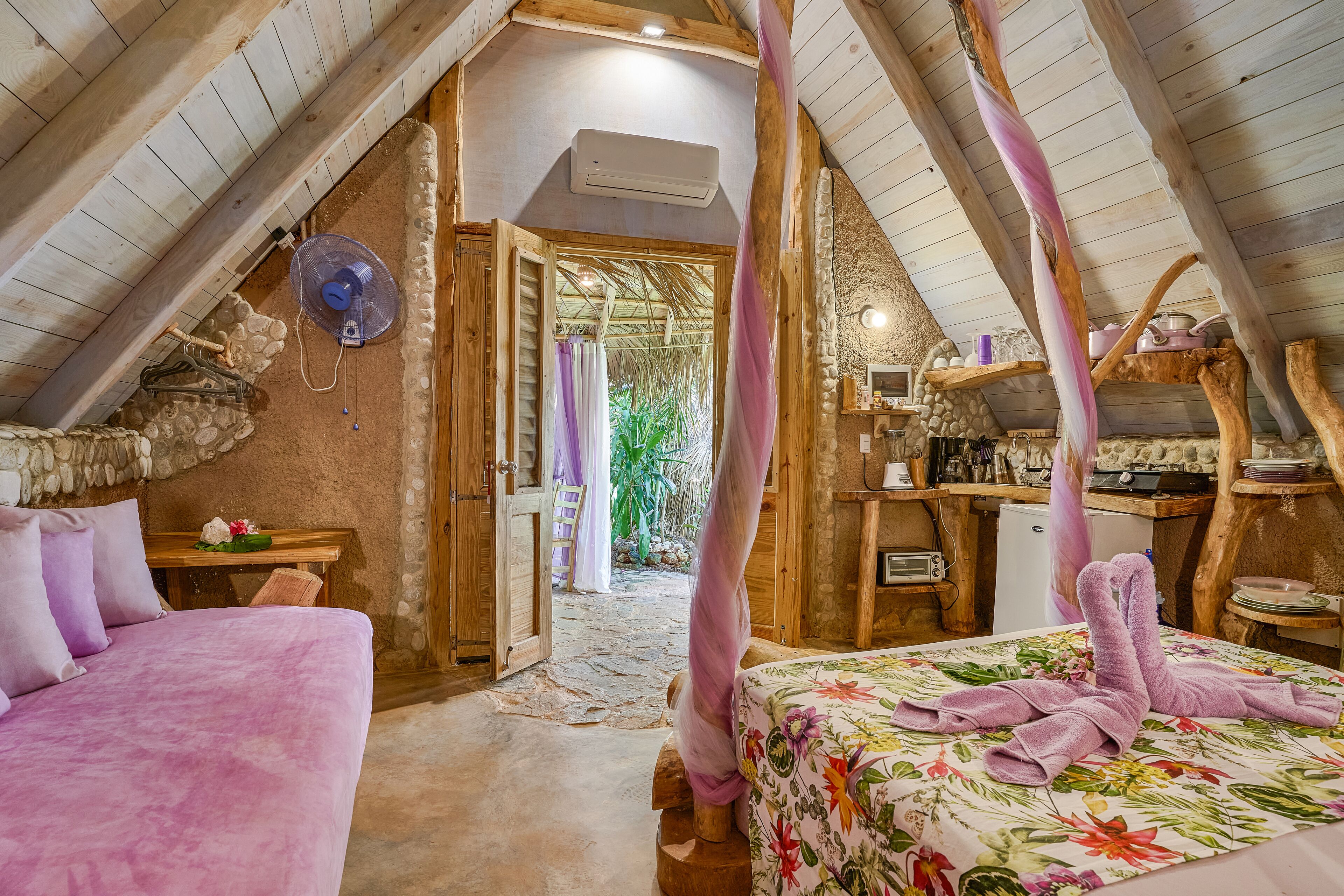 Chalet Tropical Village B&B