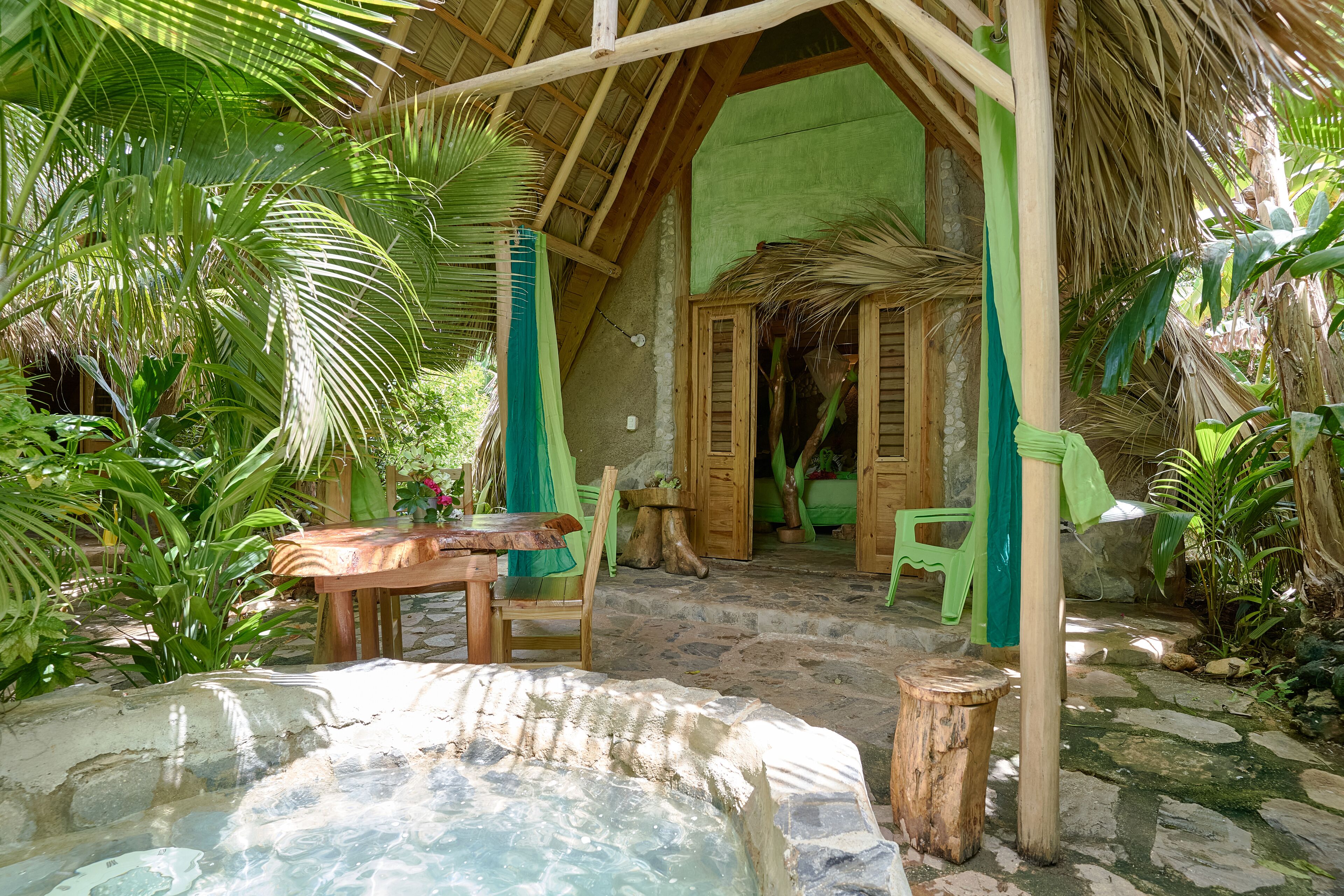 Chalet Tropical Village B&B